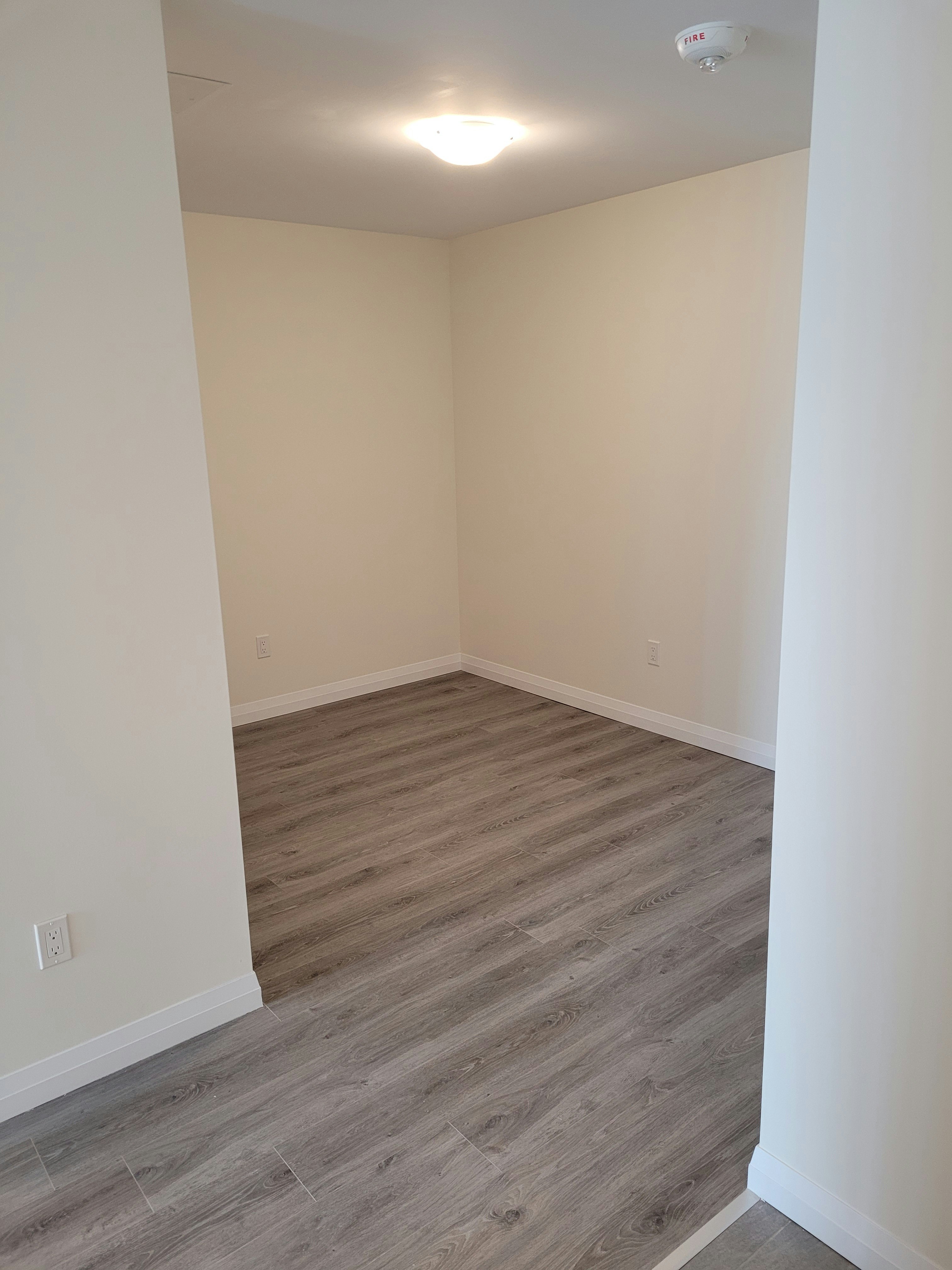1311-60 Charles Street West, Kitchener, ON, N2G 0C9 - 7