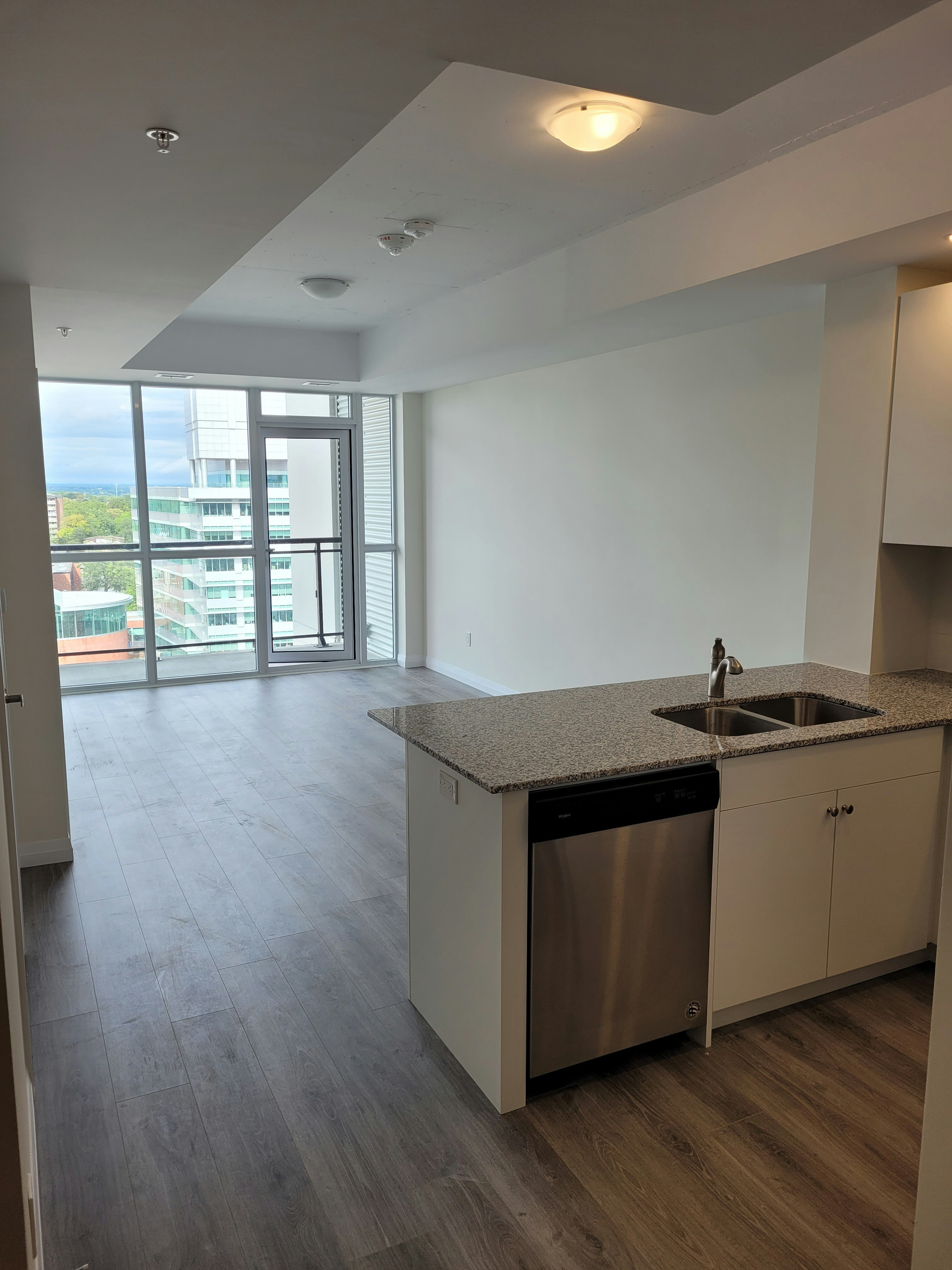1311-60 Charles Street West, Kitchener, ON, N2G 0C9 - 5
