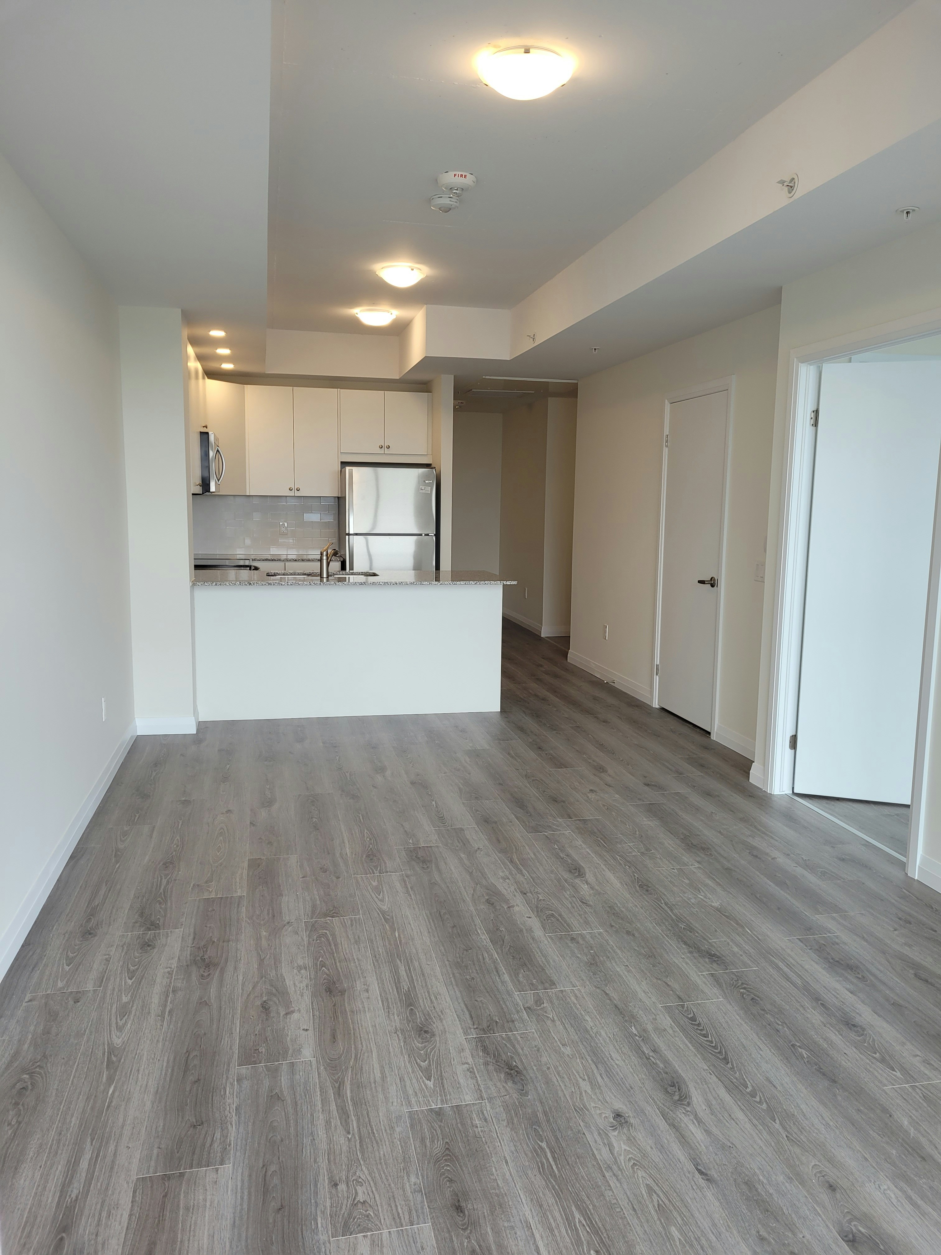 1311-60 Charles Street West, Kitchener, ON, N2G 0C9 - 3