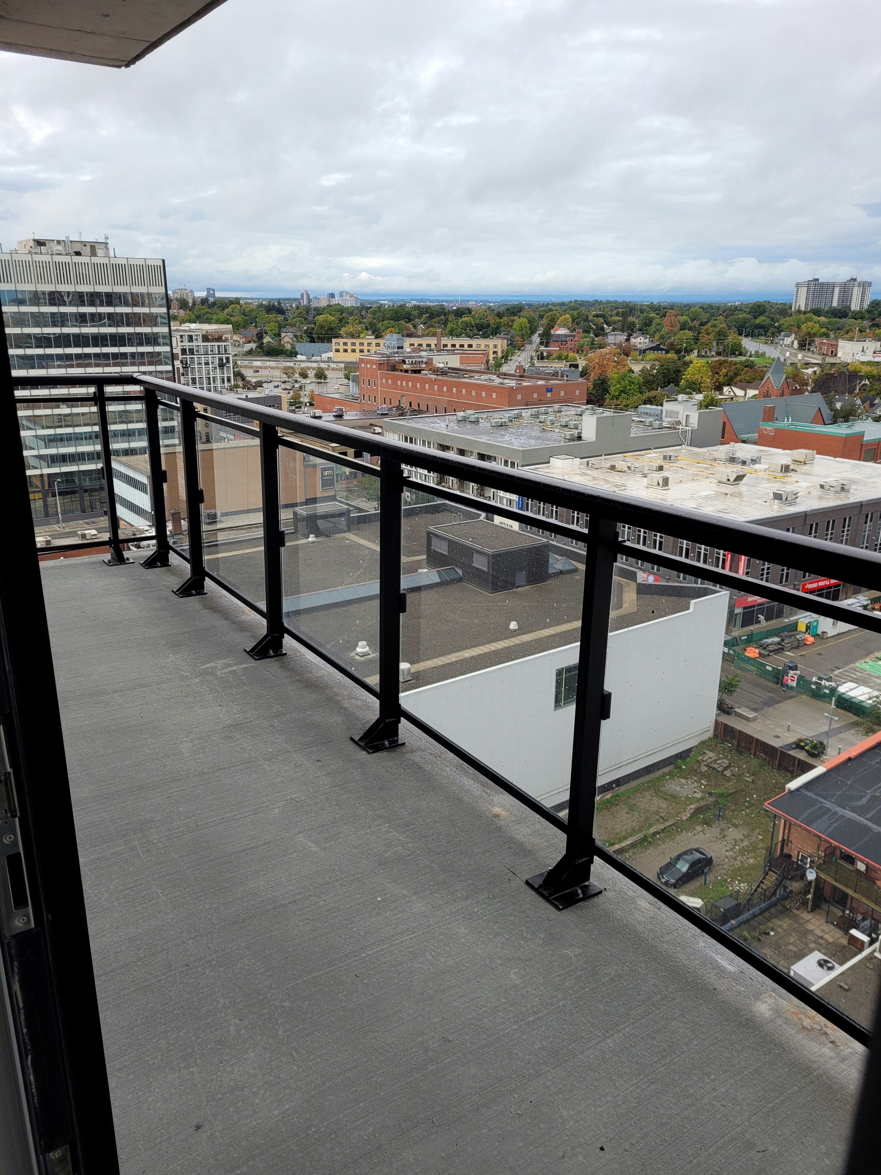 1311-60 Charles Street West, Kitchener, ON, N2G 0C9 - 14