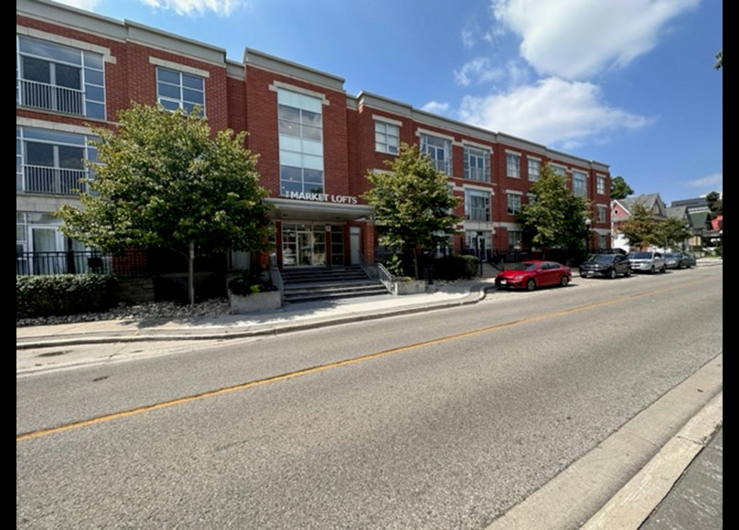 208-165 Duke Street East, Kitchener, ON, N2H 6T8