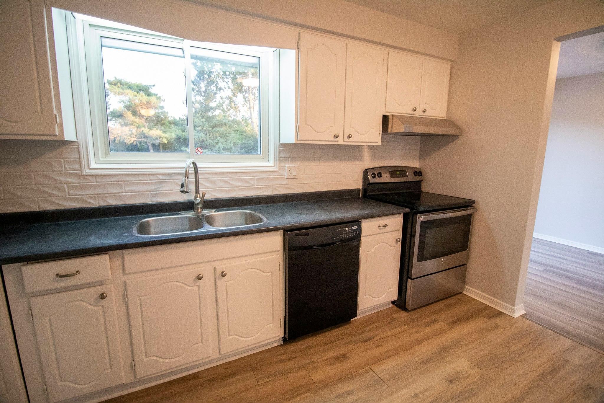 982 Oxford Street West, London, ON, N6H 1V4 - 8