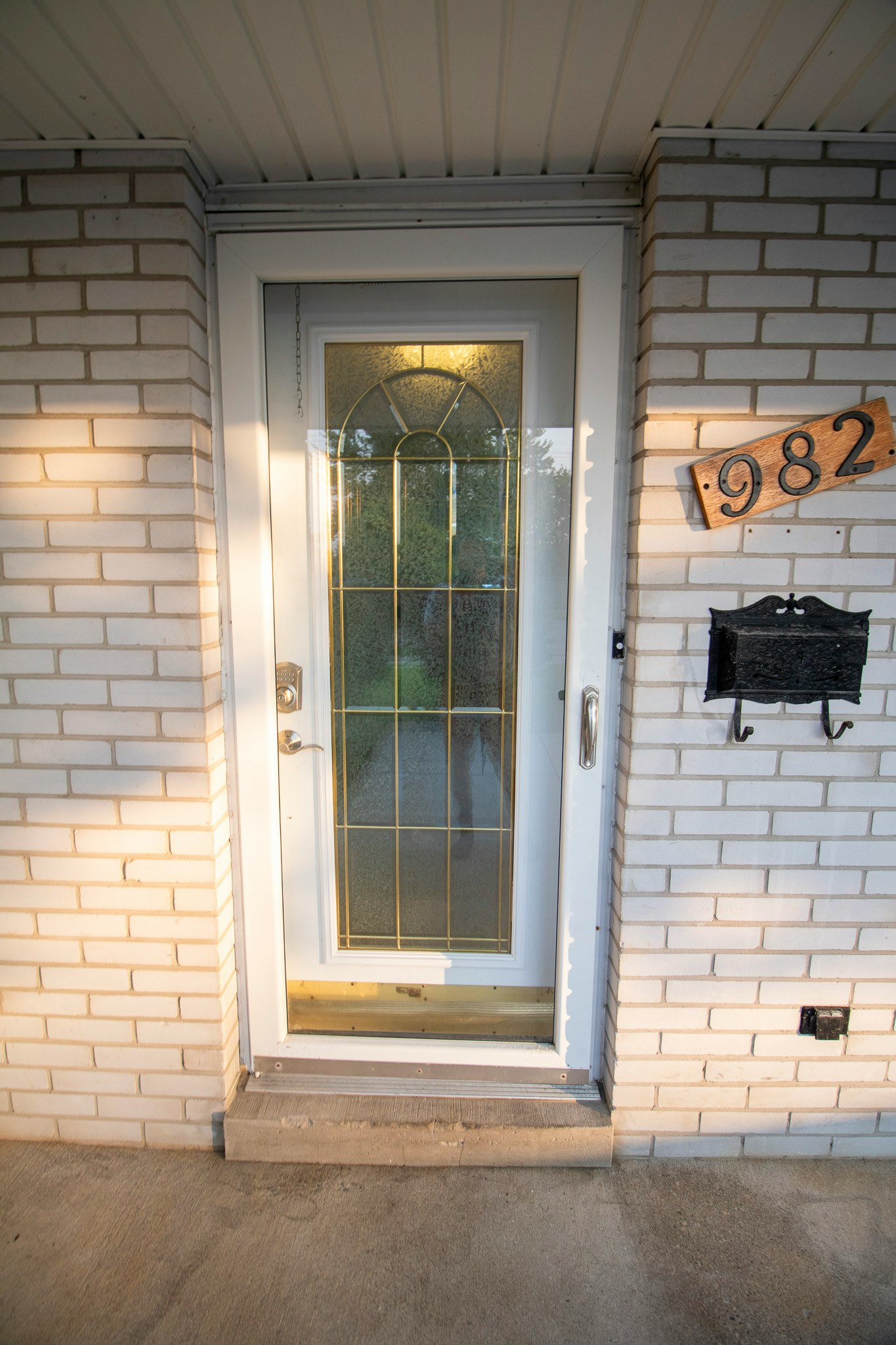 982 Oxford Street West, London, ON, N6H 1V4 - 2
