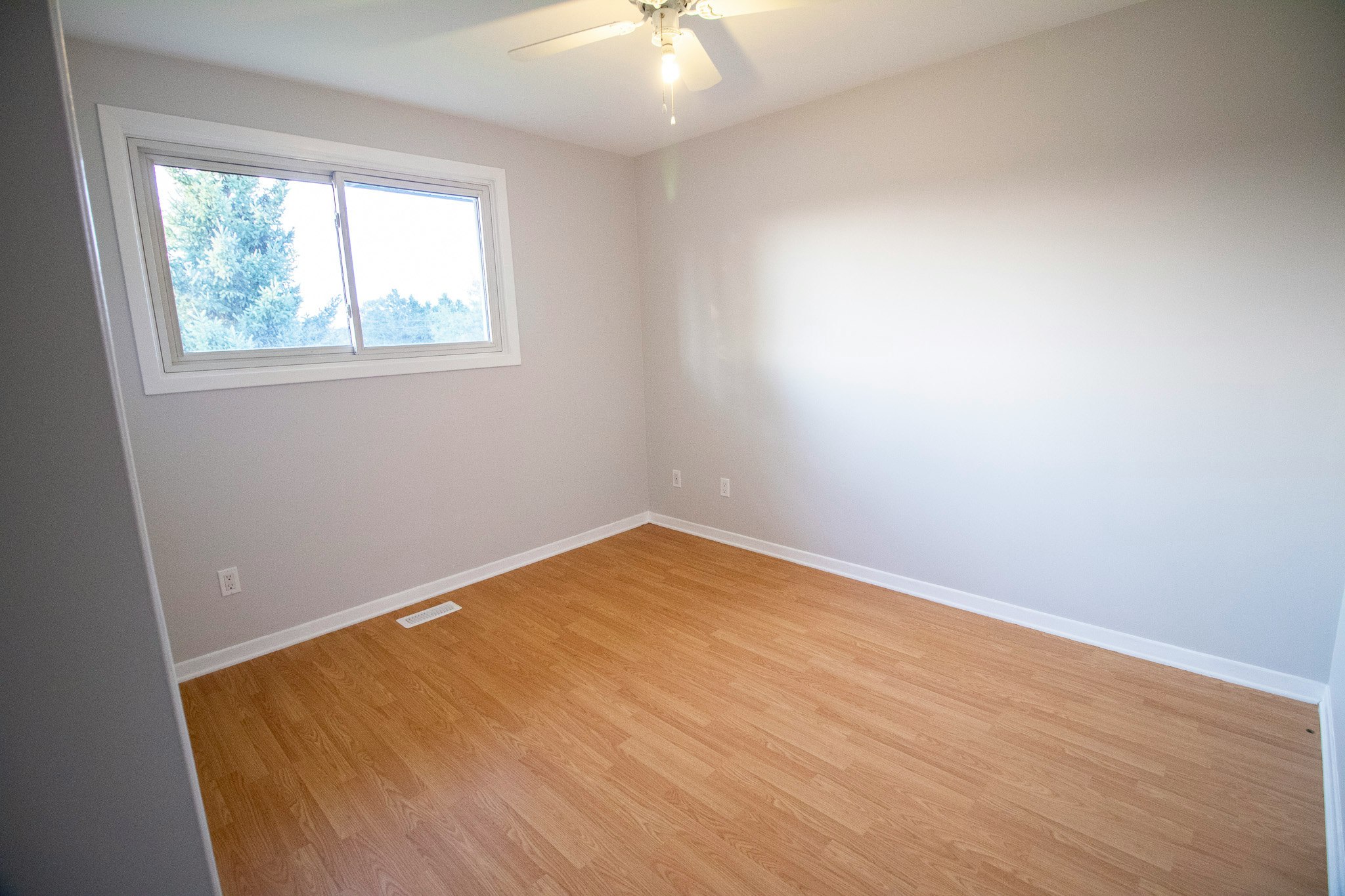 982 Oxford Street West, London, ON, N6H 1V4 - 11