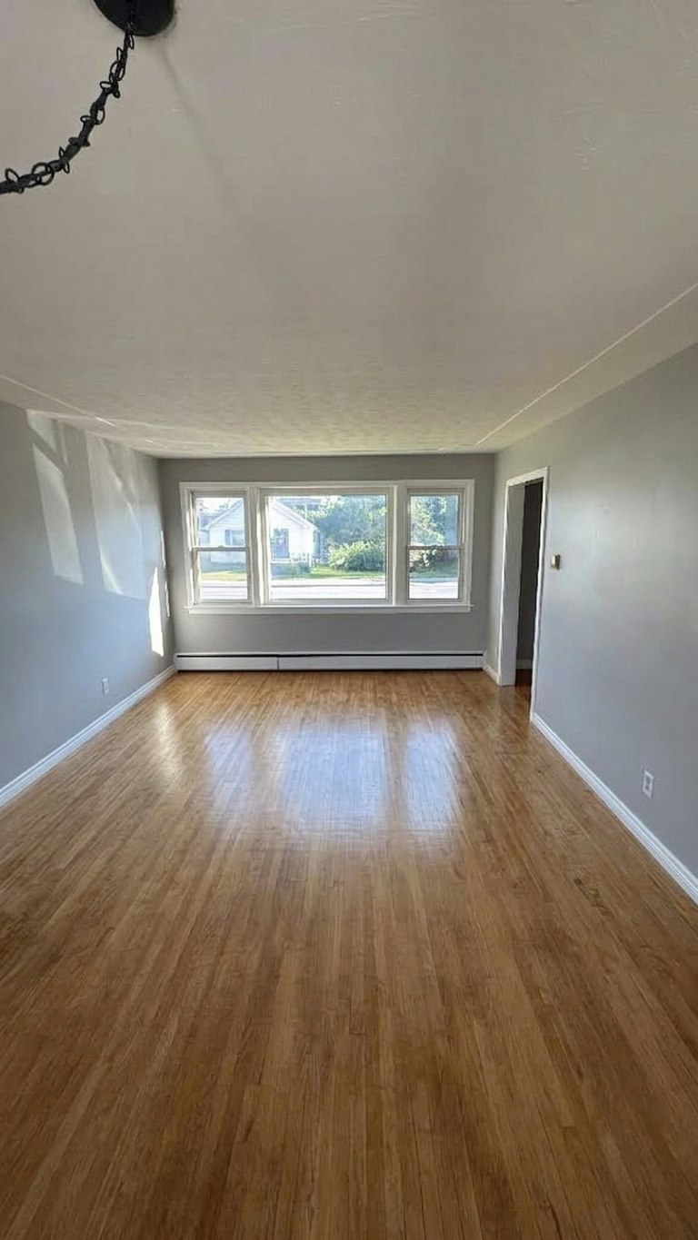 1014 Wellington Street East, Sault Ste. Marie, ON, P6A 2N9 - 4