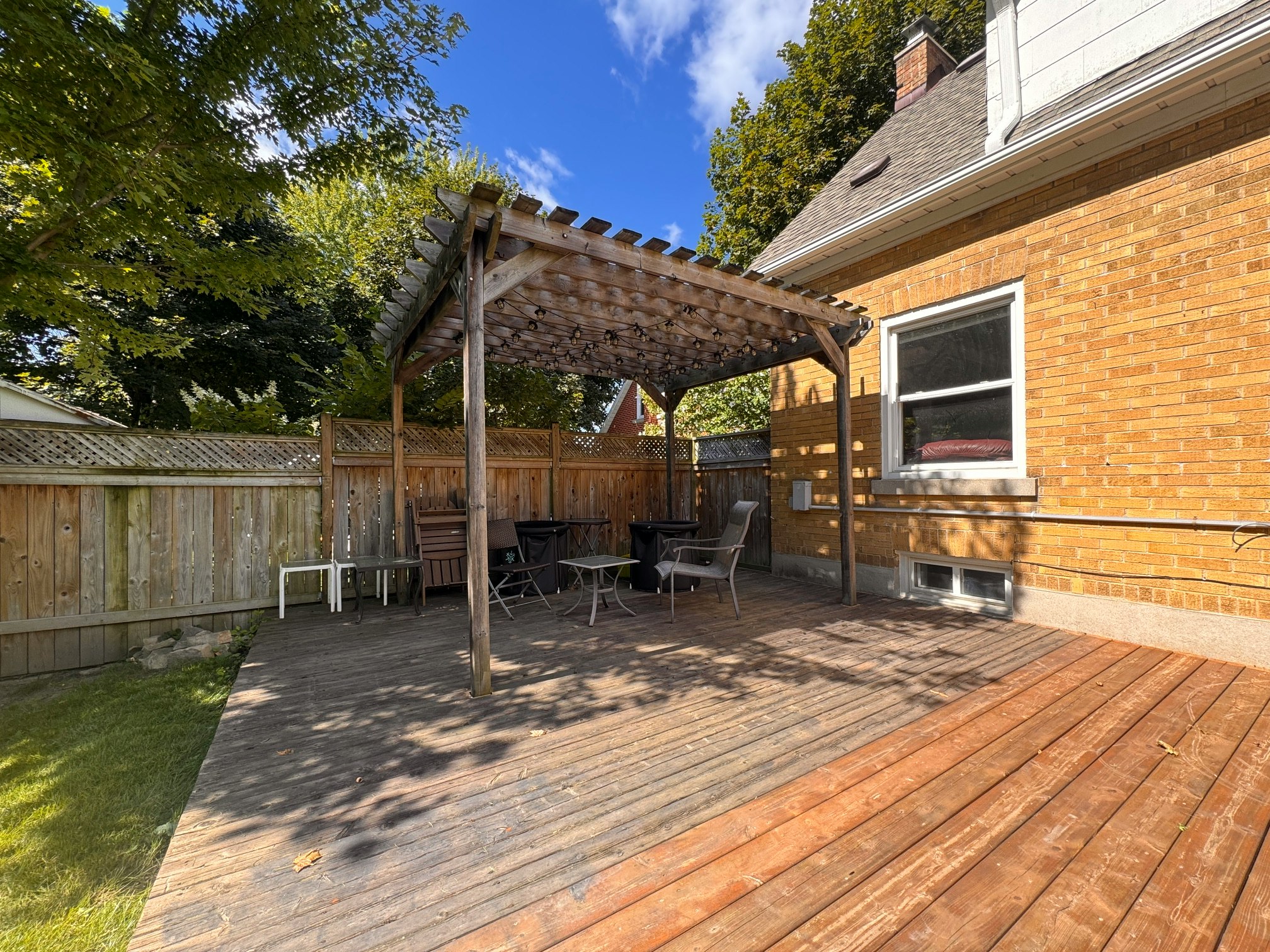 225 Bridgeport Road East, Waterloo, ON, N2J 2K7 - 18