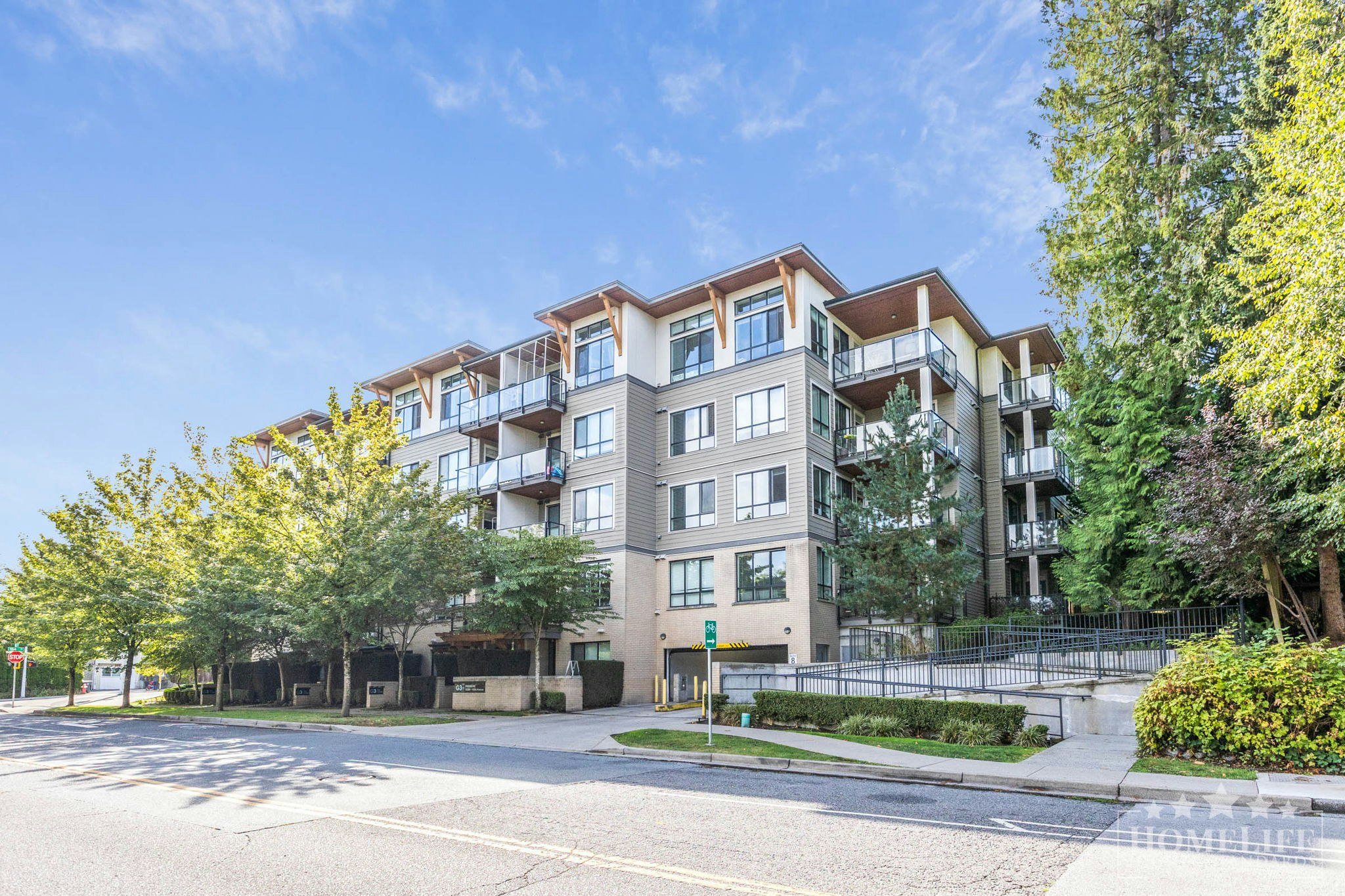505-15388 105 Avenue, Surrey, BC, V3R 0C4