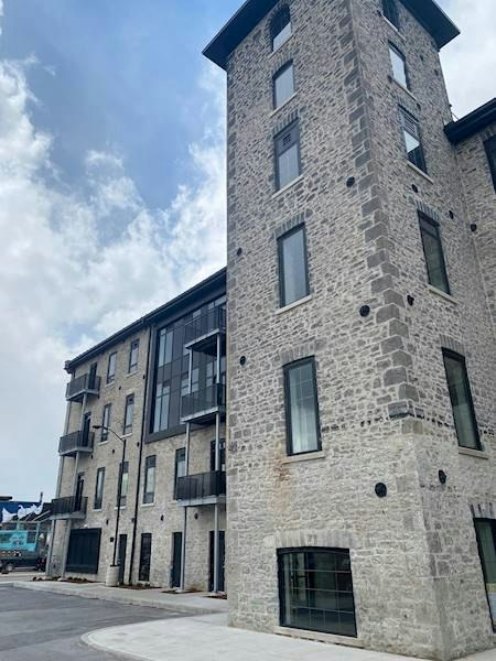 306-19 Guelph Avenue, Cambridge, ON, N3C 1A2 - 29