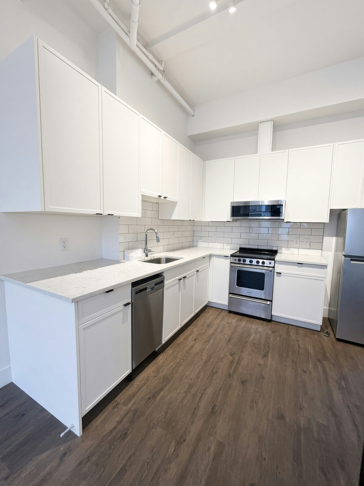 304-1523 Davie Street, Vancouver, BC, V6G 3A2