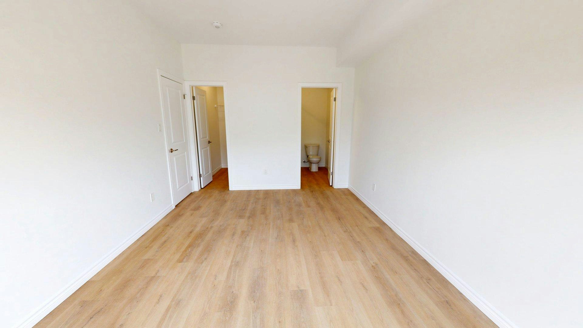 13-454 Pond Mills Road, London, ON, N5Z 4X2 - 14