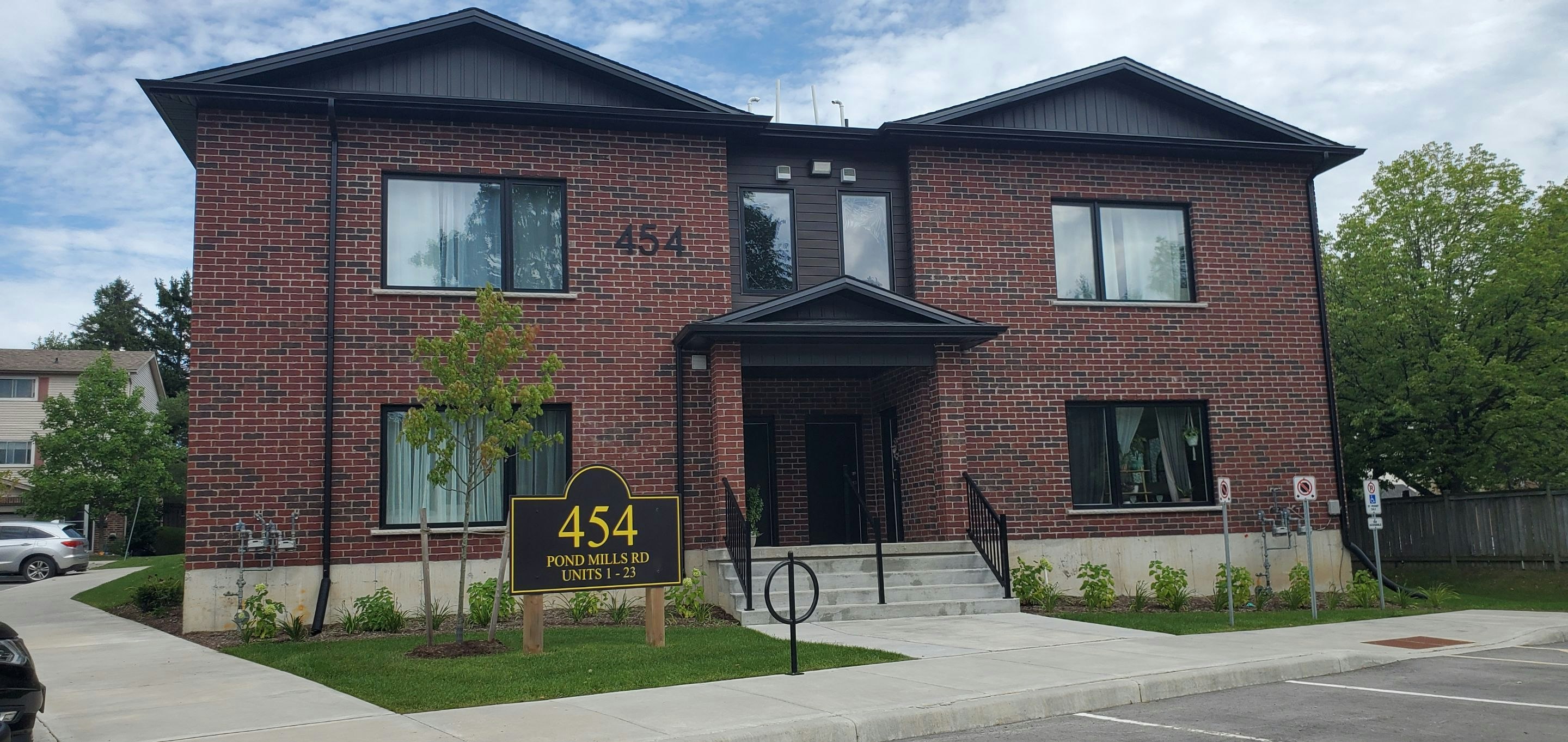 13-454 Pond Mills Road, London, ON, N5Z 4X2