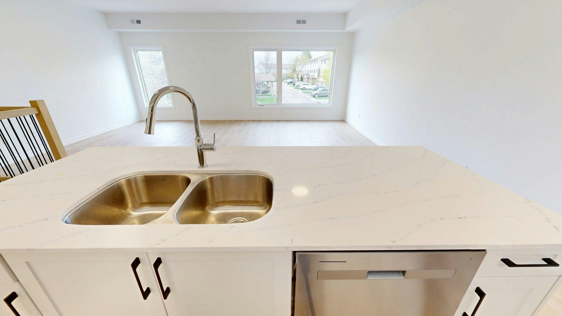 13-454 Pond Mills Road, London, ON, N5Z 4X2 - 10