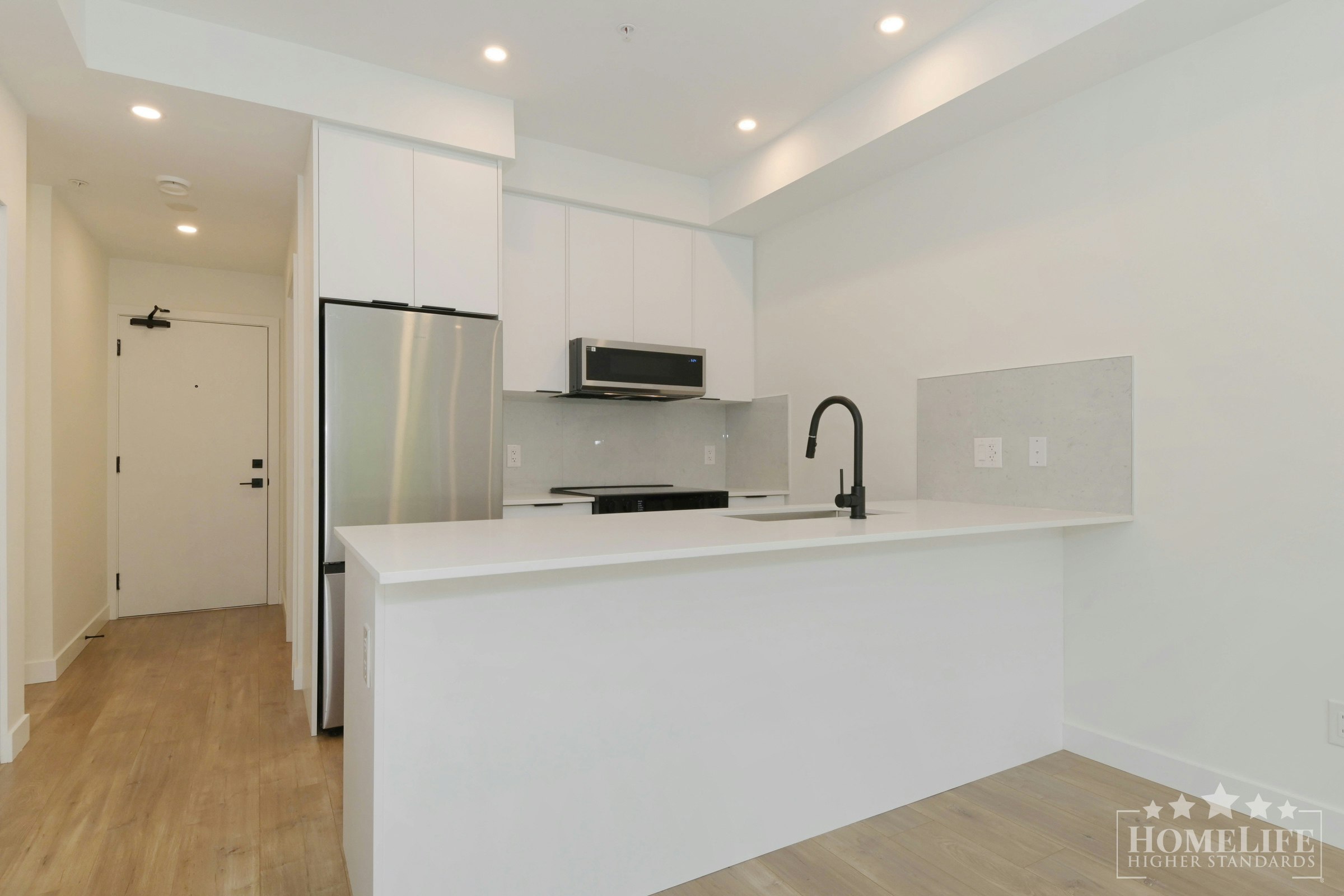 207-14398 60 Avenue, Surrey, BC, V3X 2N5 - 6
