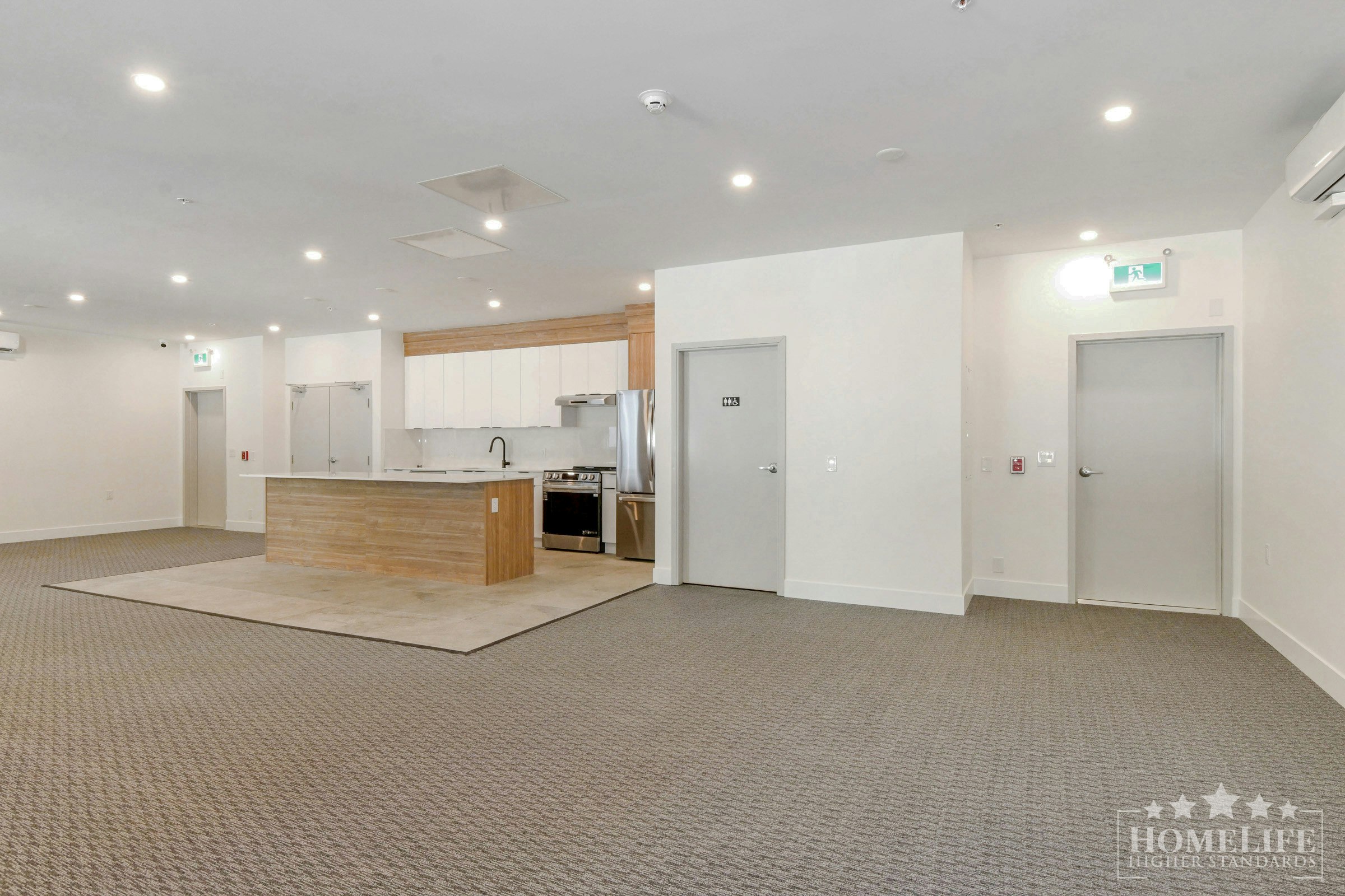 207-14398 60 Avenue, Surrey, BC, V3X 2N5 - 22