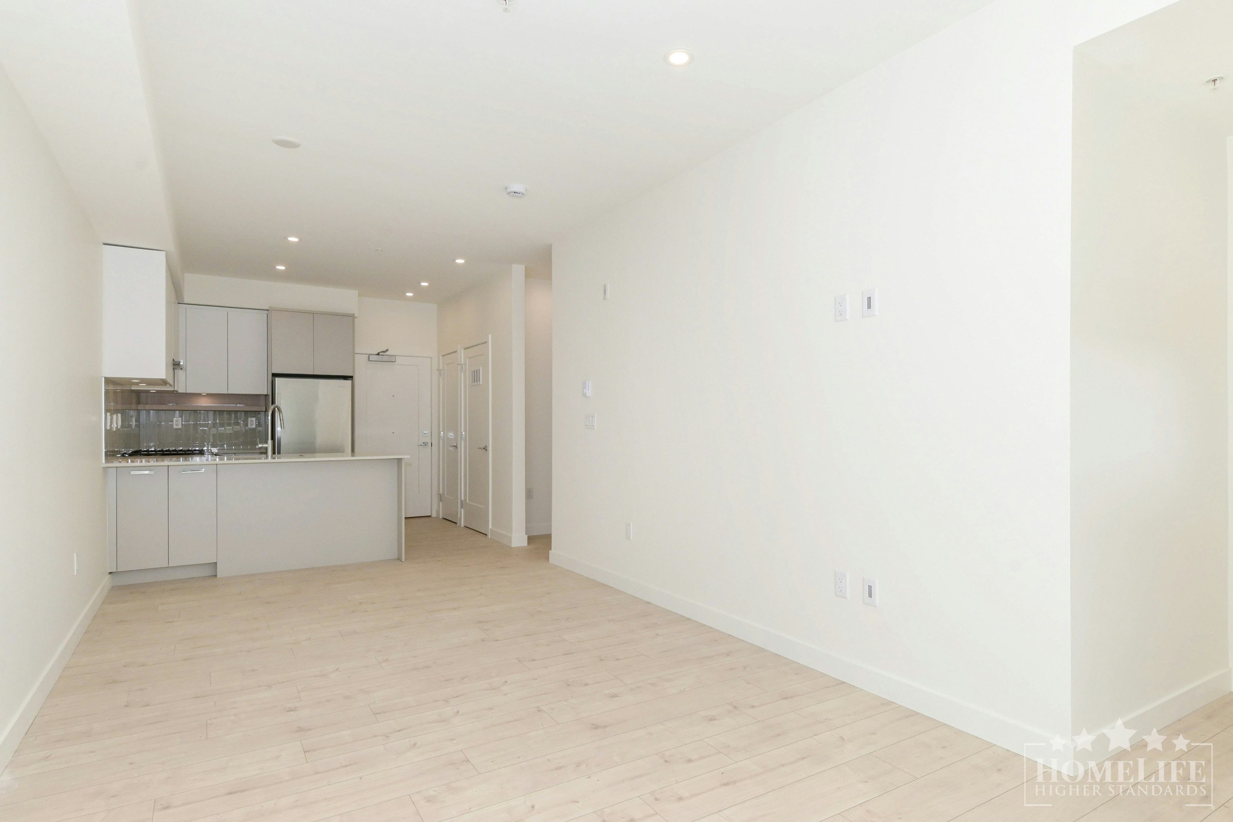 117-13777 75a Avenue, Surrey, BC, V3W 3W4 - 8