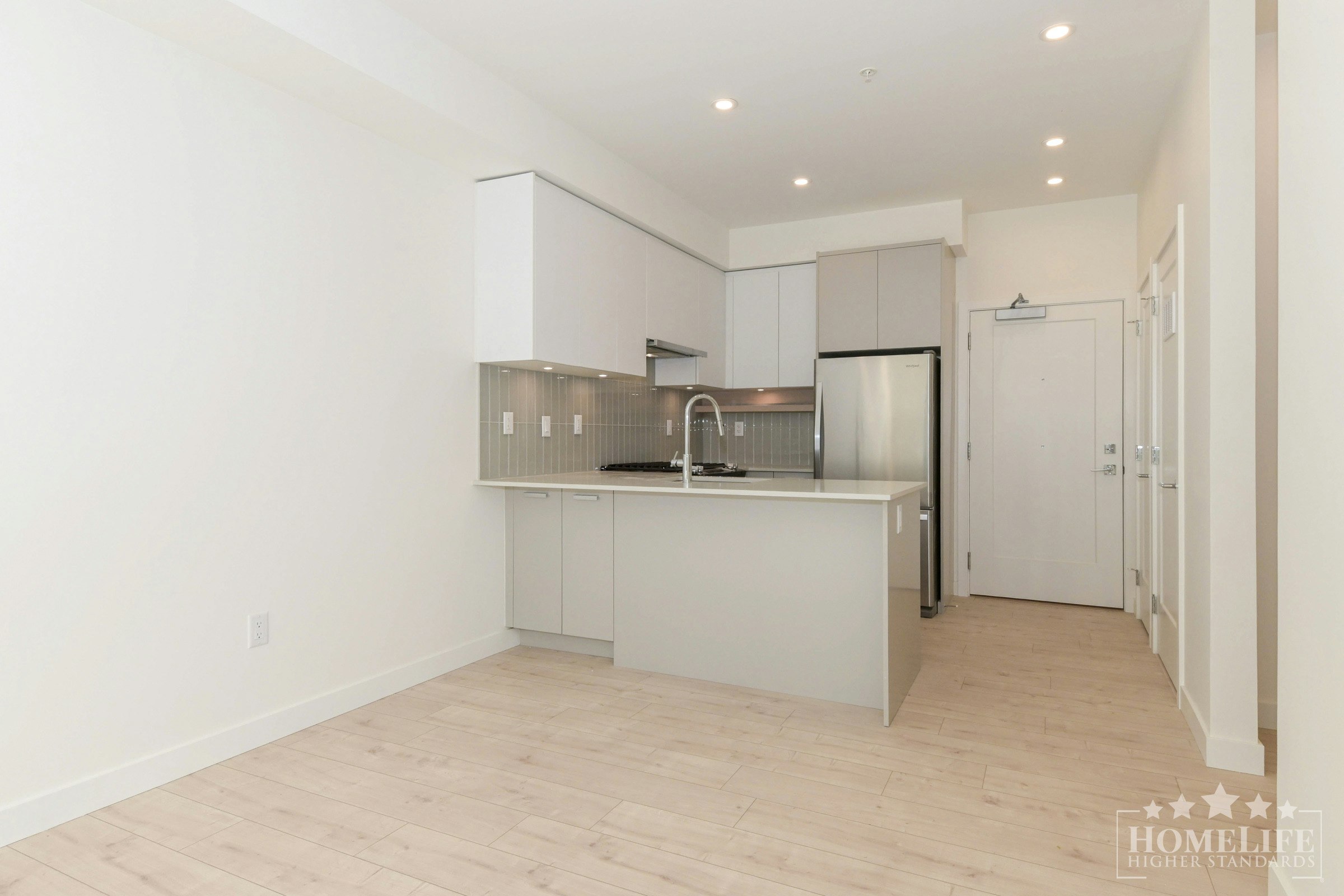 117-13777 75a Avenue, Surrey, BC, V3W 3W4 - 7