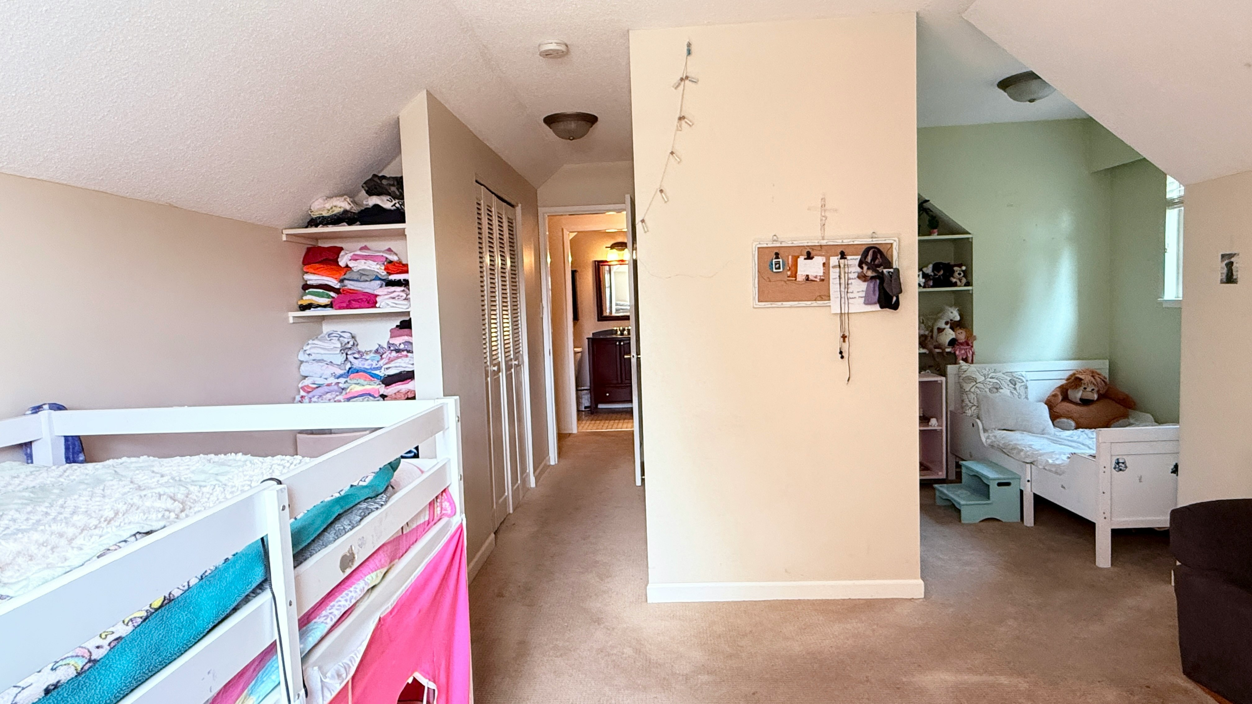 305 52a Street, Delta, BC, V4M 2Z7 - 9