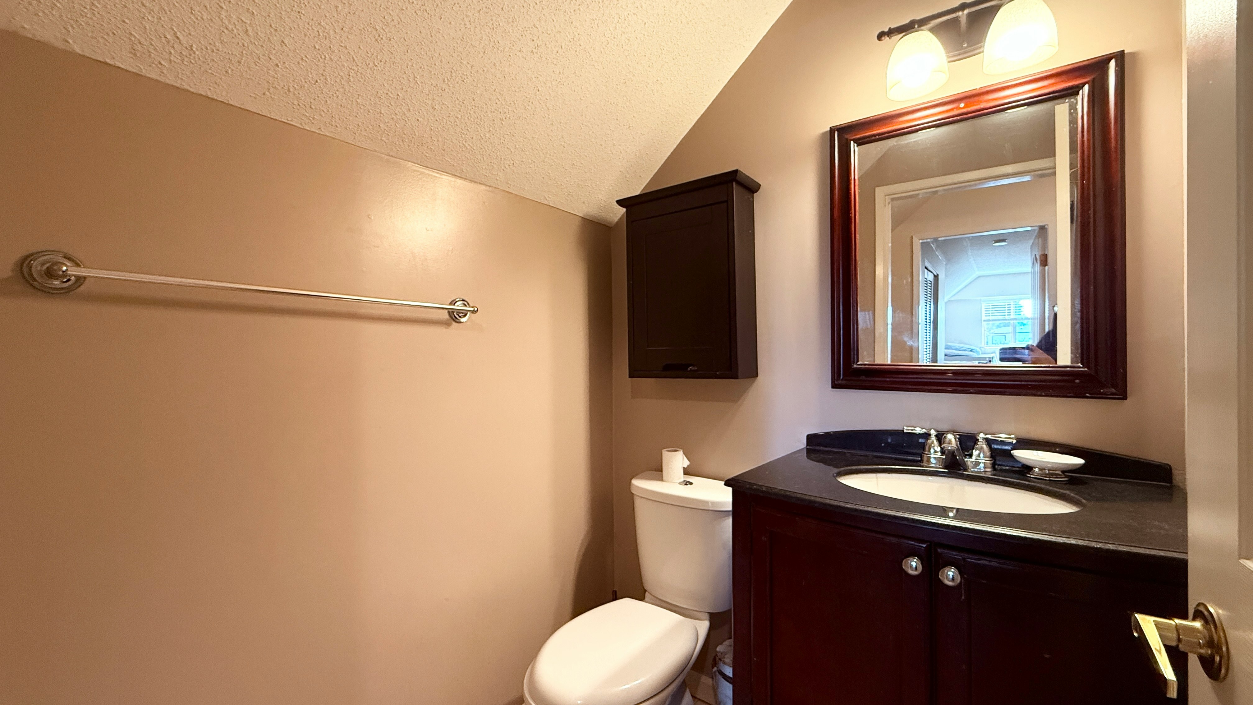 305 52a Street, Delta, BC, V4M 2Z7 - 13