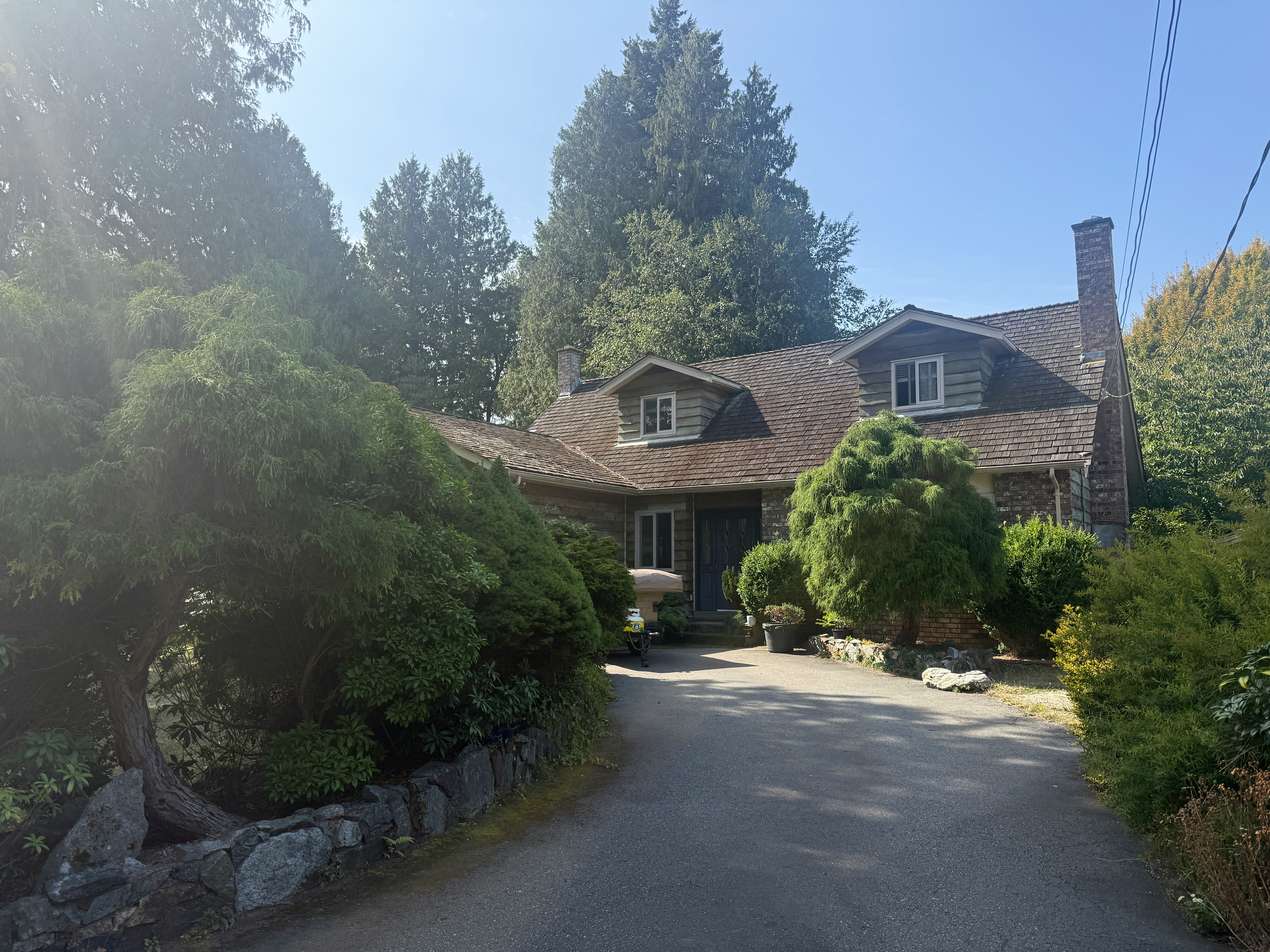 305 52a Street, Delta, BC, V4M 2Z7 - 2