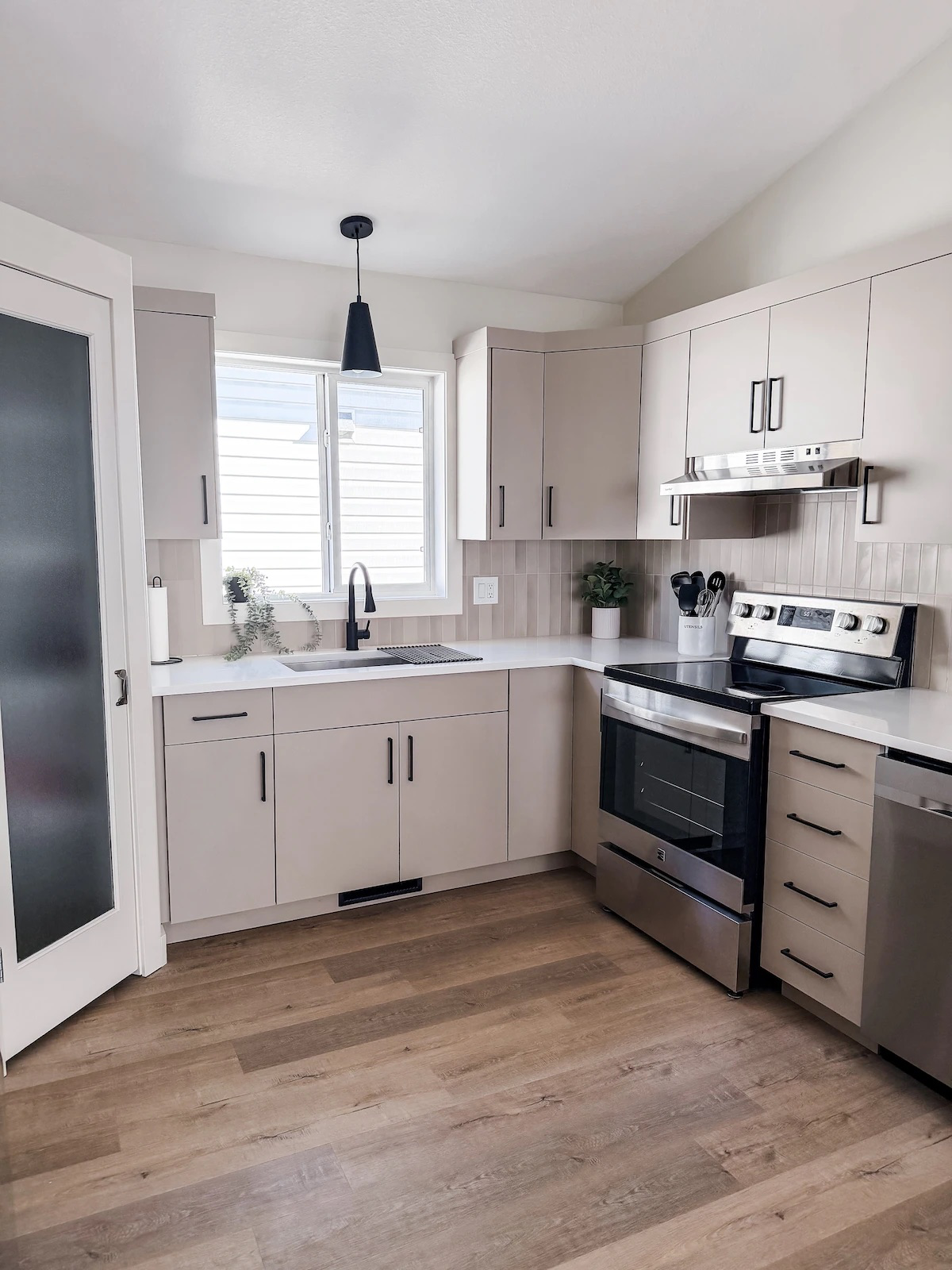10725 74 Avenue, Grande Prairie, AB, T8W 2T2 - 22