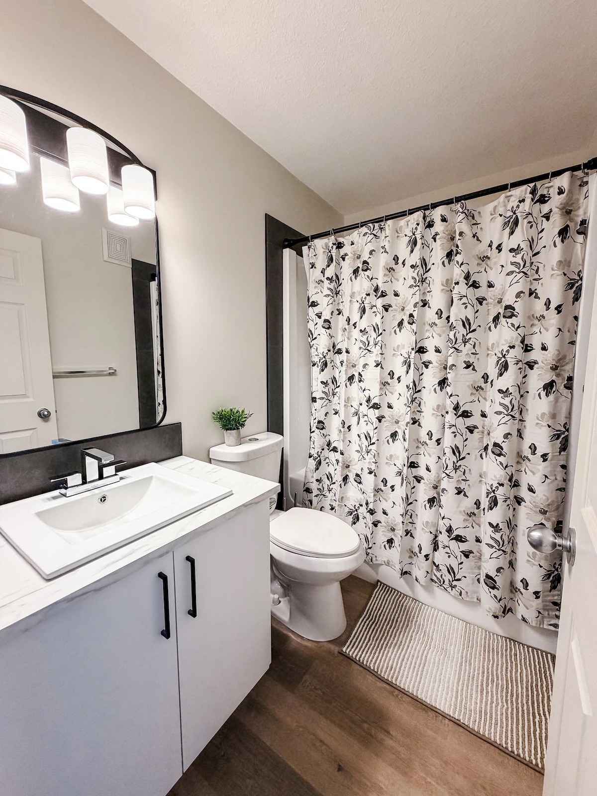 10725 74 Avenue, Grande Prairie, AB, T8W 2T2 - 33