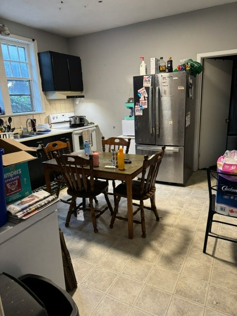 Main-A-42 Roseview Avenue, Cambridge, ON, N1R 4A7 - 6