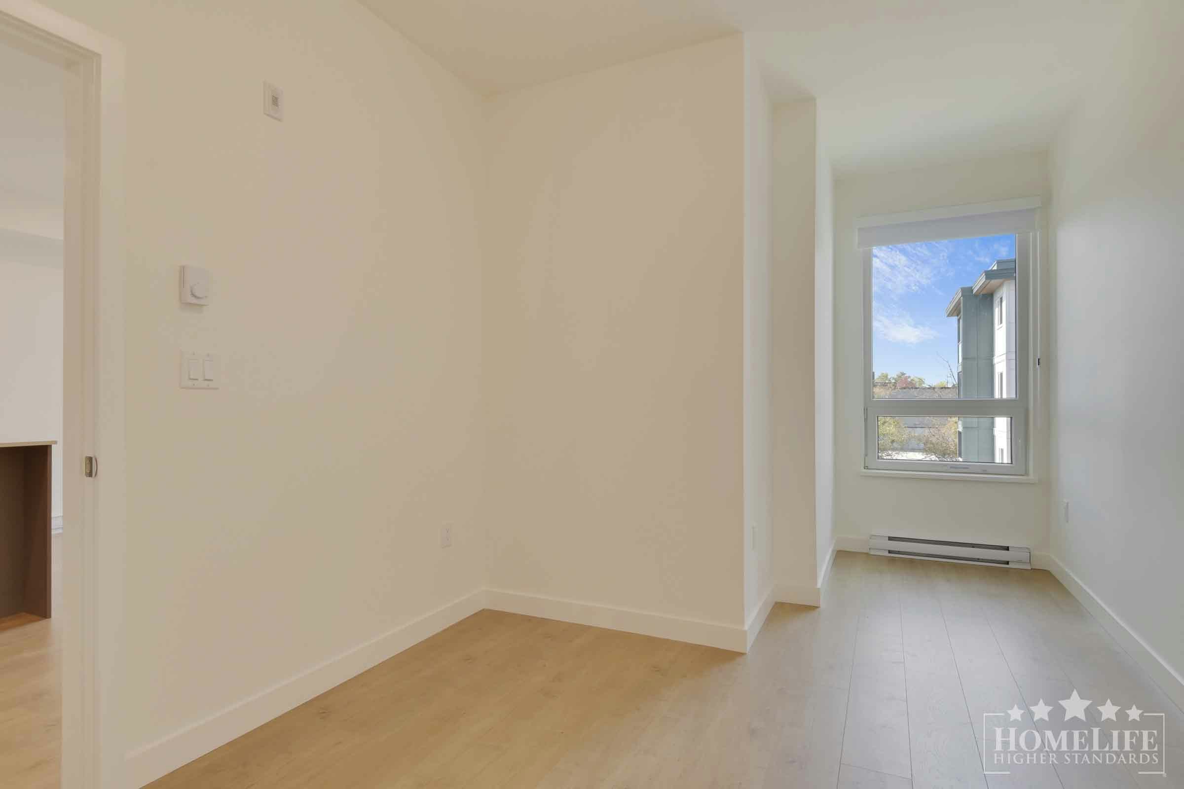 319-13760 75a Avenue, Surrey, BC, V3W 3W5 - 12