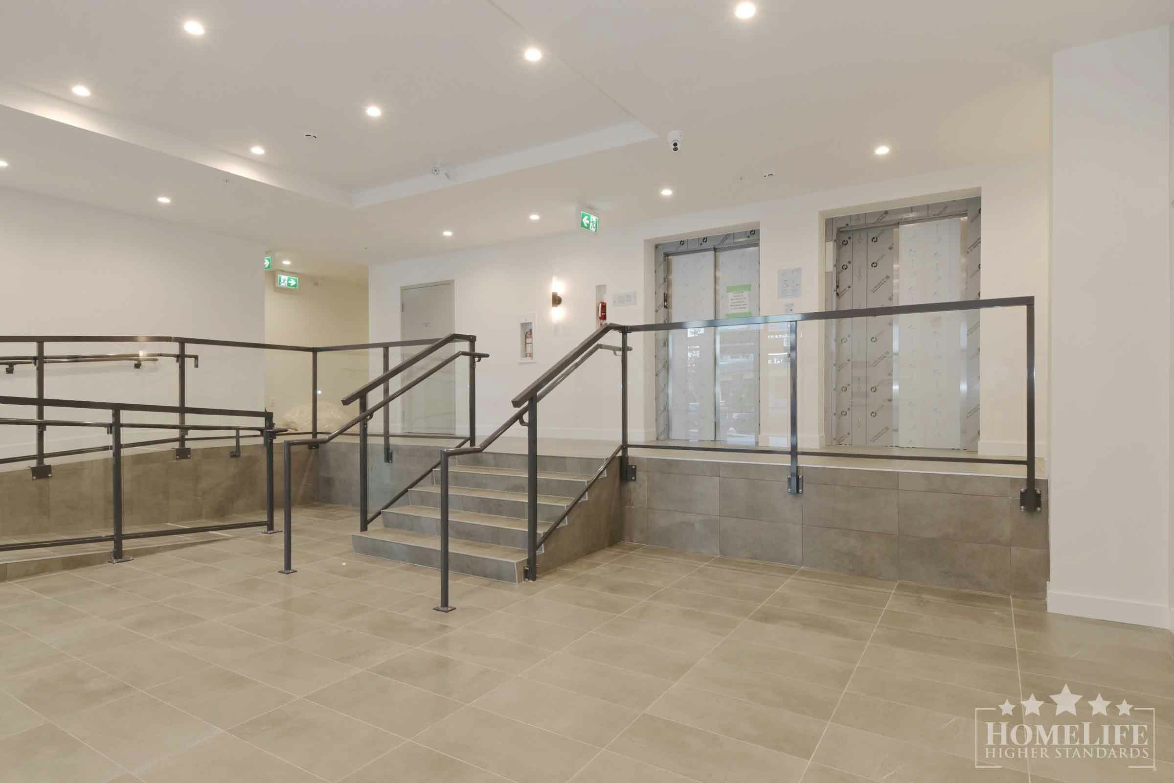 319-13760 75a Avenue, Surrey, BC, V3W 3W5 - 2