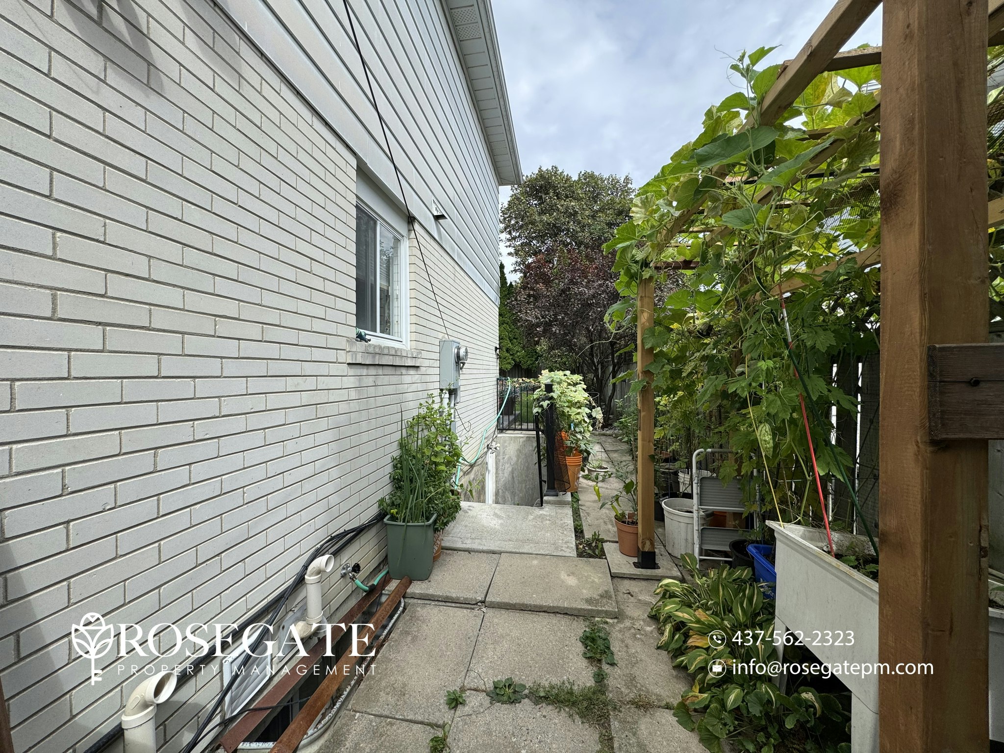 2-554 Chantenay Drive, Mississauga, ON, L5A 1G2 - 12