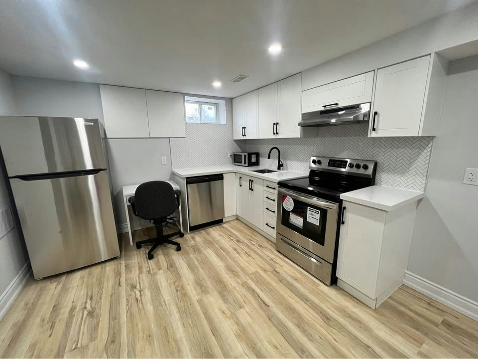 Lower-105 Stewart Avenue, Cambridge, ON, N1R 2V1 - 3