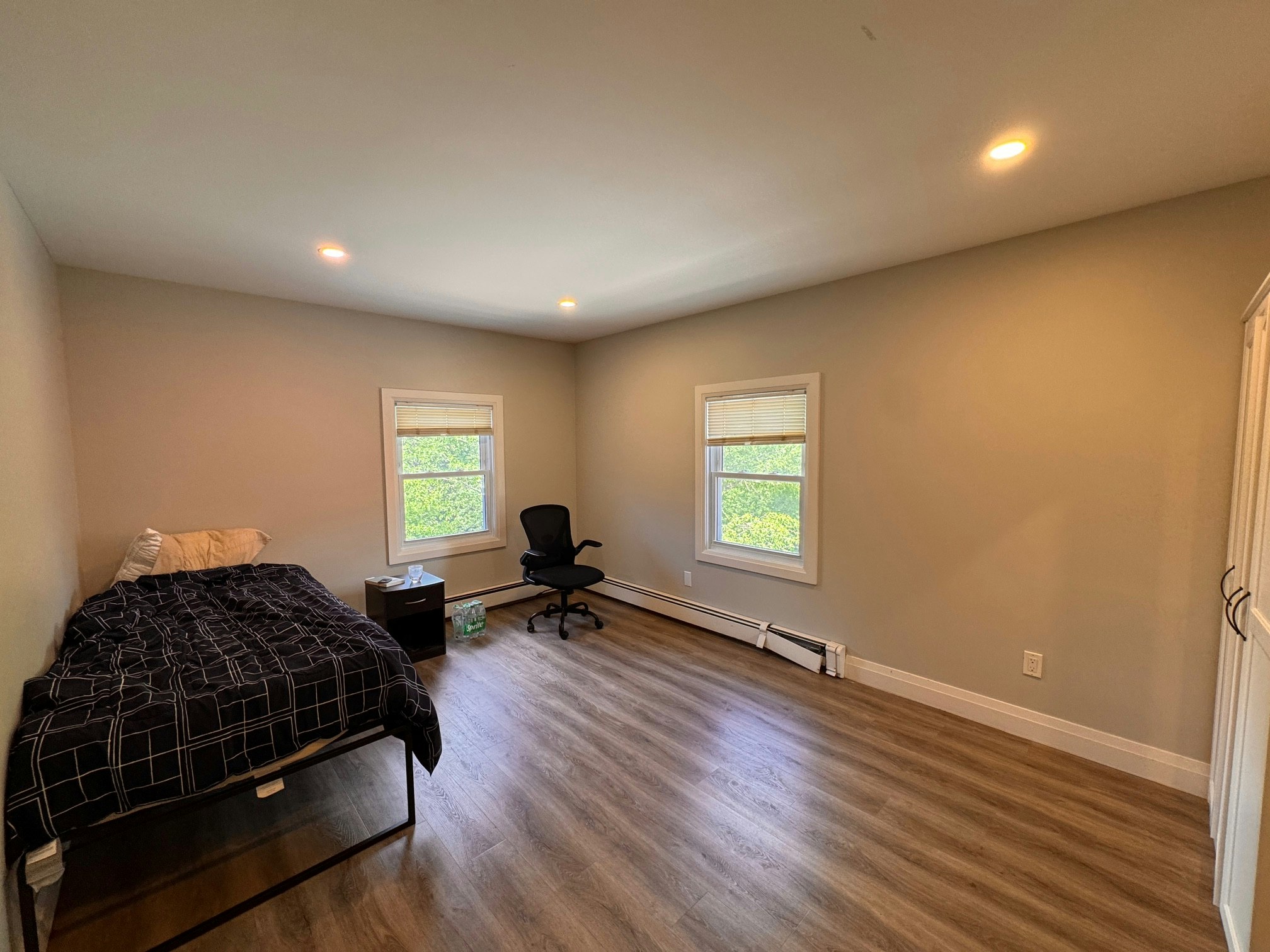 194 Allen Street East, Waterloo, ON, N2J 1K1 - 9