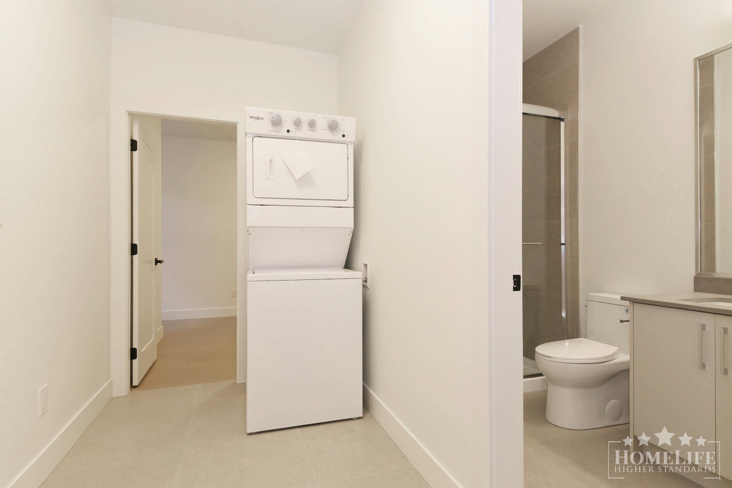 Basement-11024 78 Avenue, Delta, BC, V4C 1N5 - 14