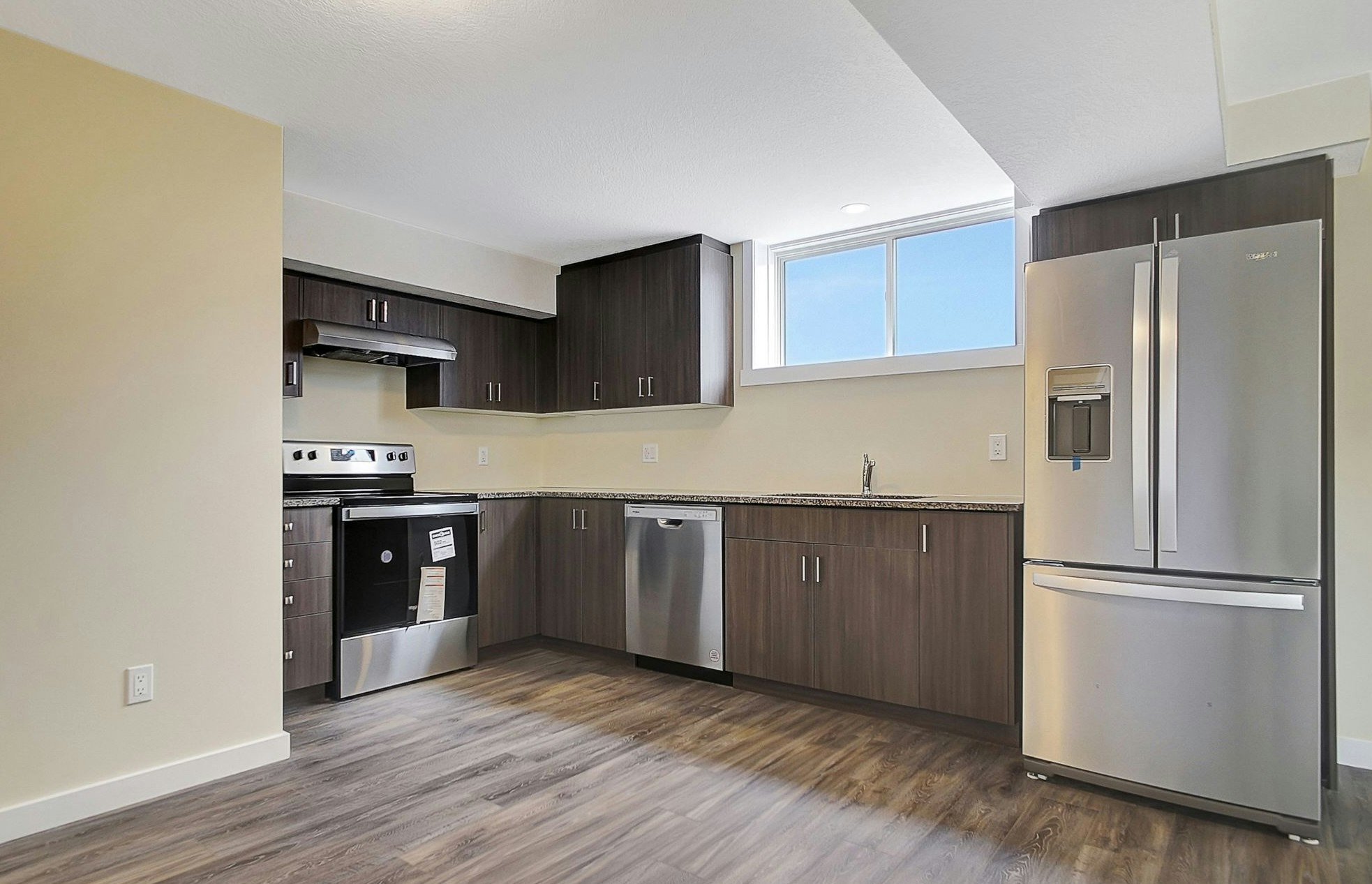 Lower-172 Newman Drive, Cambridge, ON, N1S 0C4 - 2