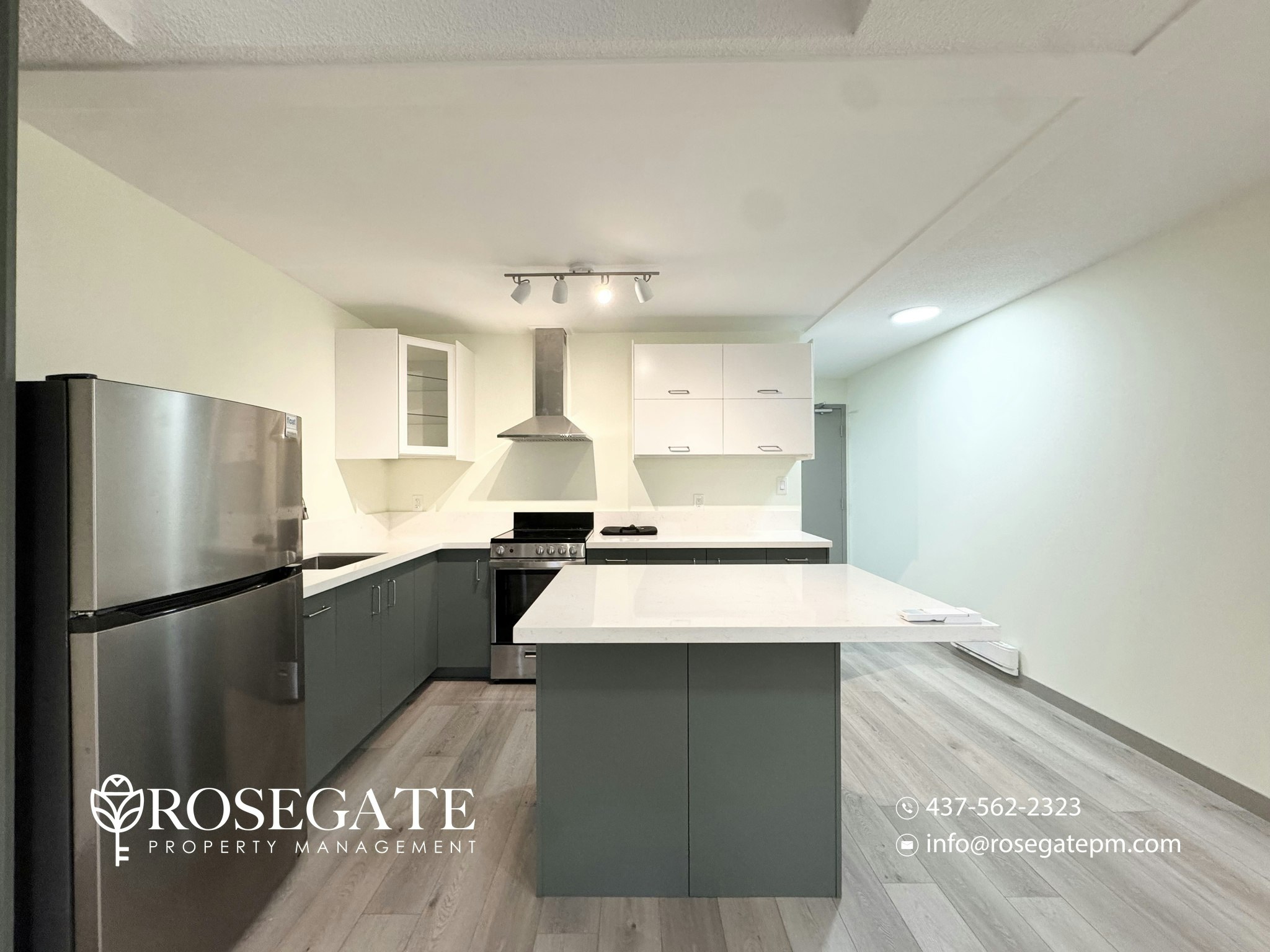 4-2920 Lake Shore Boulevard West, Toronto, ON, M8V 1J4 - 2