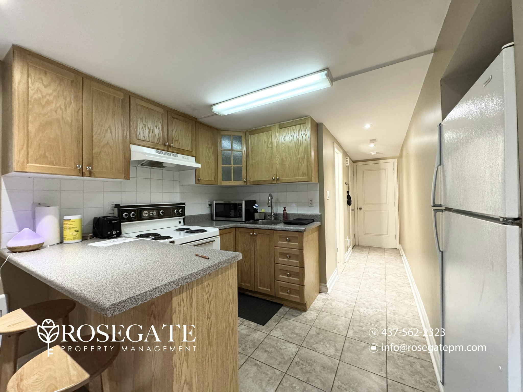 2-895 Windermere Avenue, Toronto, ON, M6S 3M8 - 2
