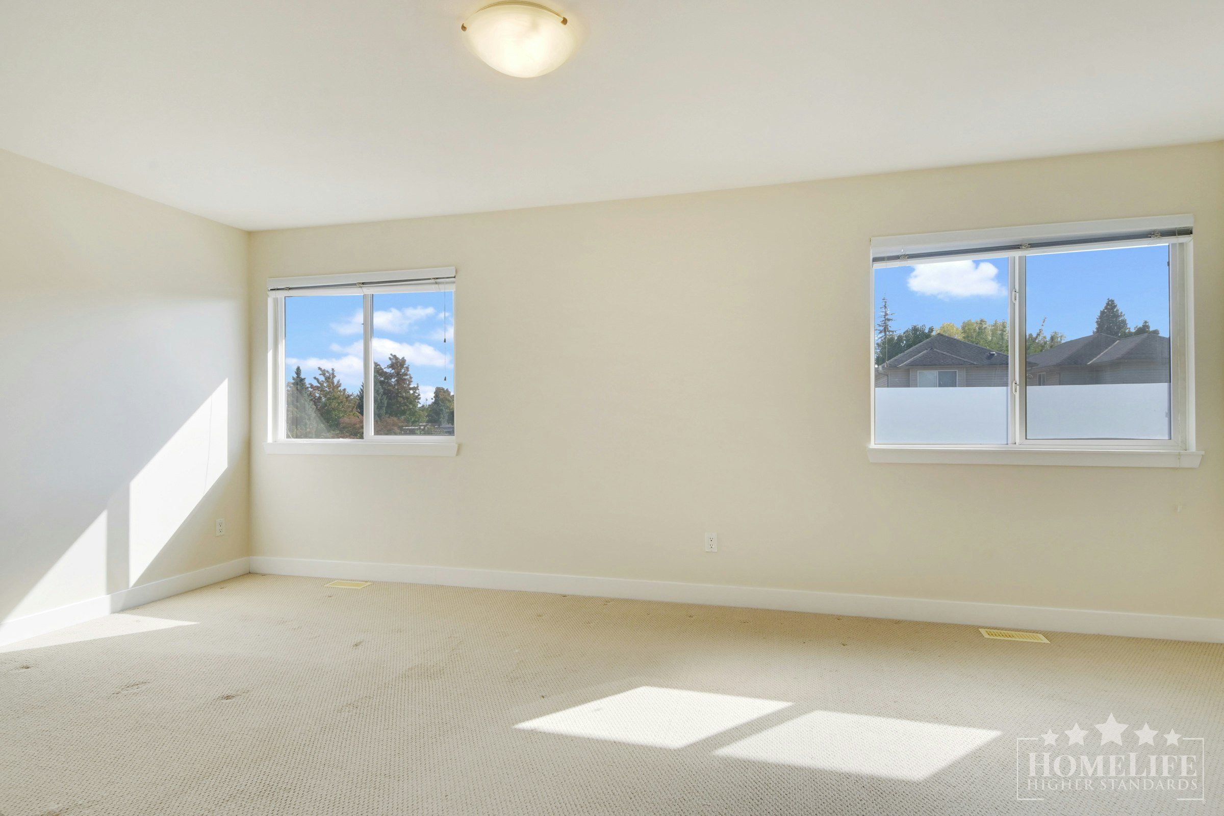 Upper House-16640 60 Avenue, Surrey, BC, V3S 1S9 - 16