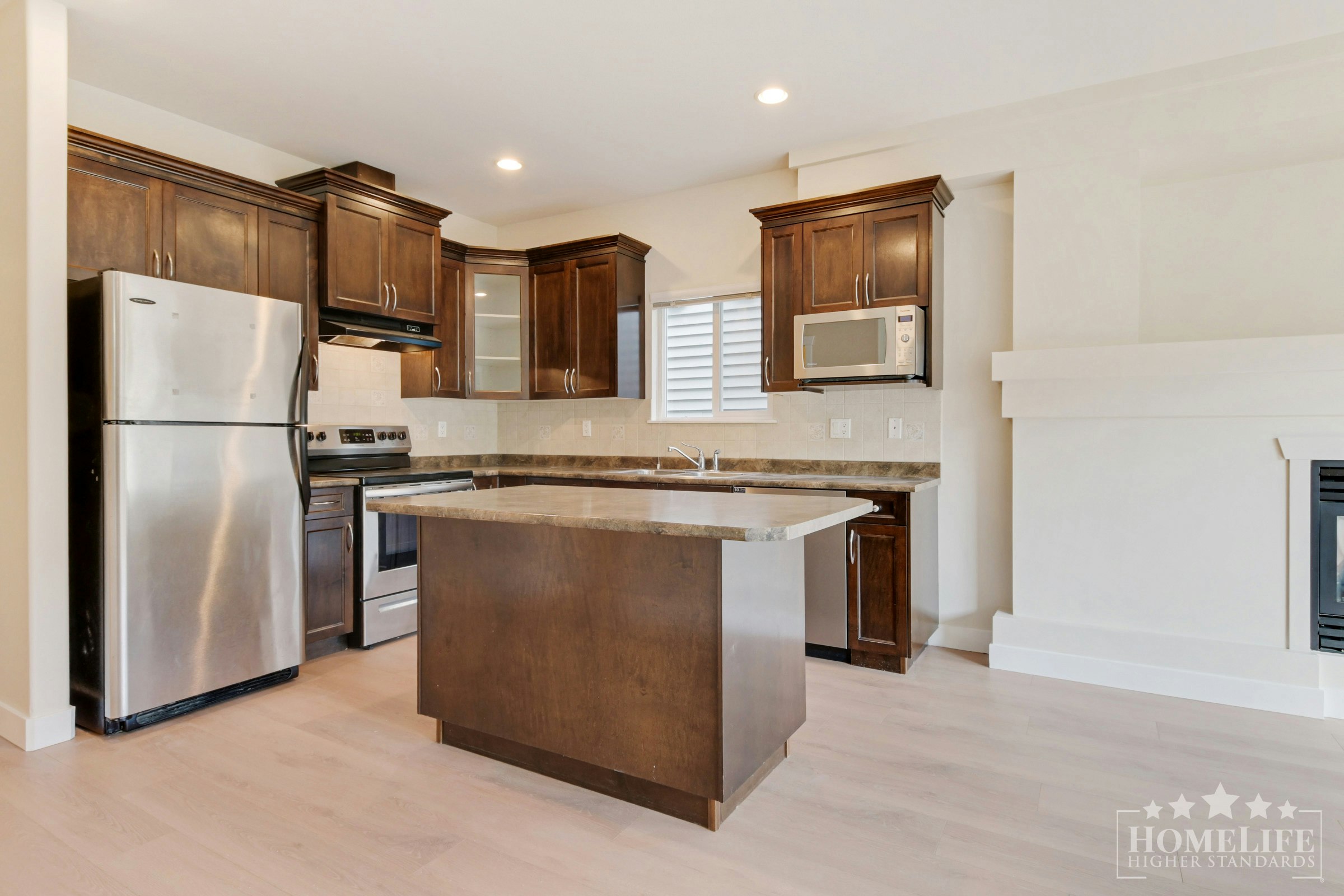 Upper House-16640 60 Avenue, Surrey, BC, V3S 1S9 - 7