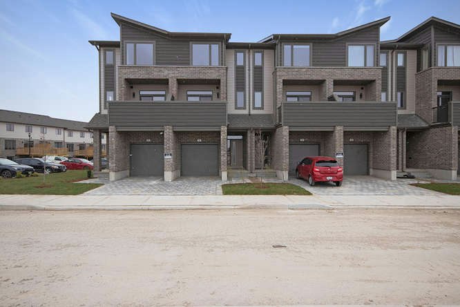 96-2070 Meadowgate Boulevard, London, ON, N6M 0H5