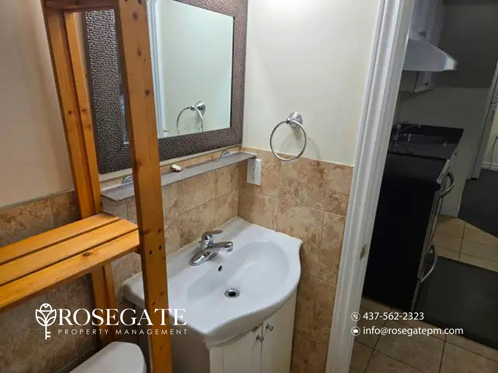 2-60 Agnes Street, Mississauga, ON, L5B 1J7 - 9