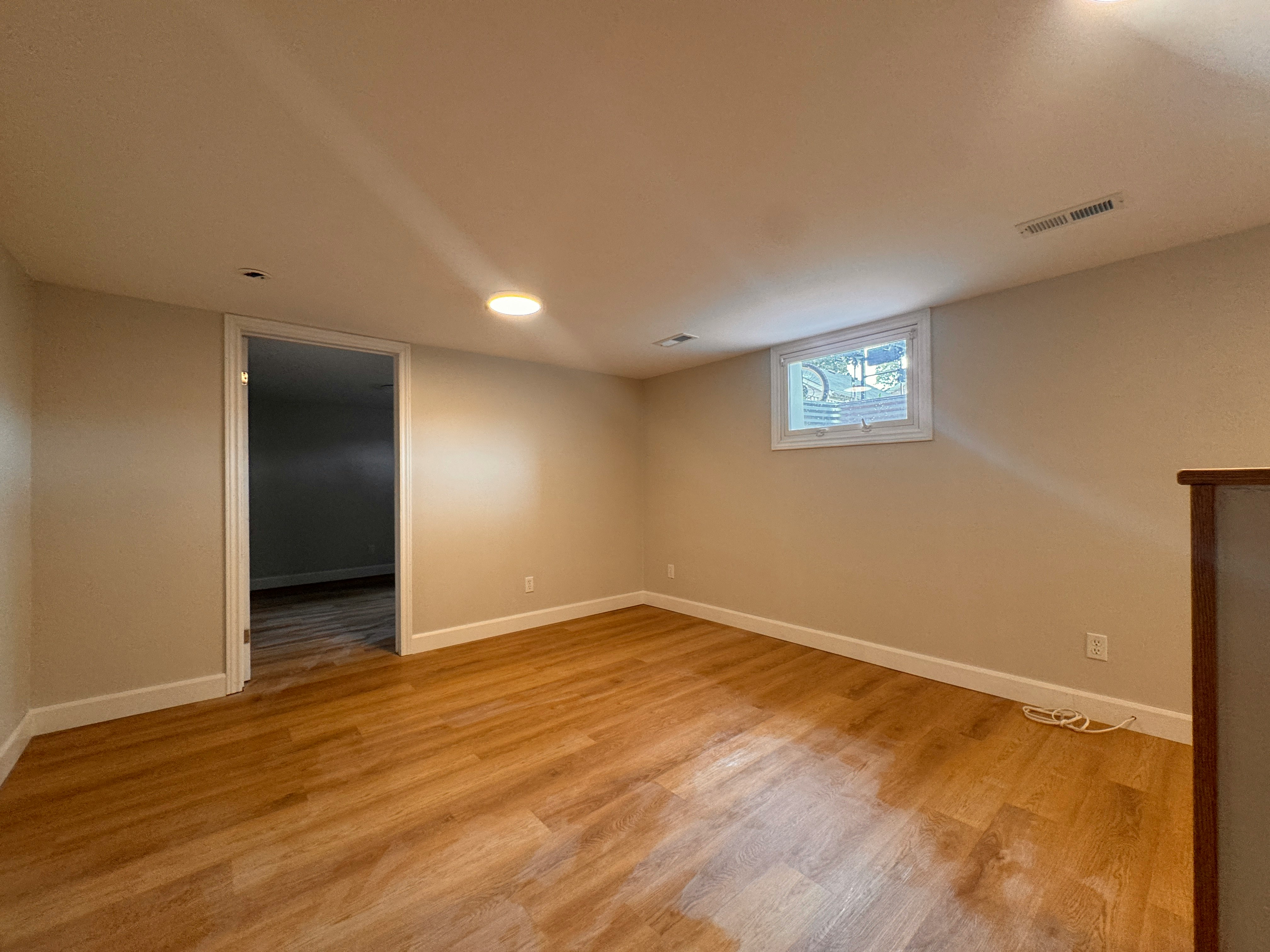 Lower-185 Franklin Street South, Kitchener, ON, N2C 1R8 - 7