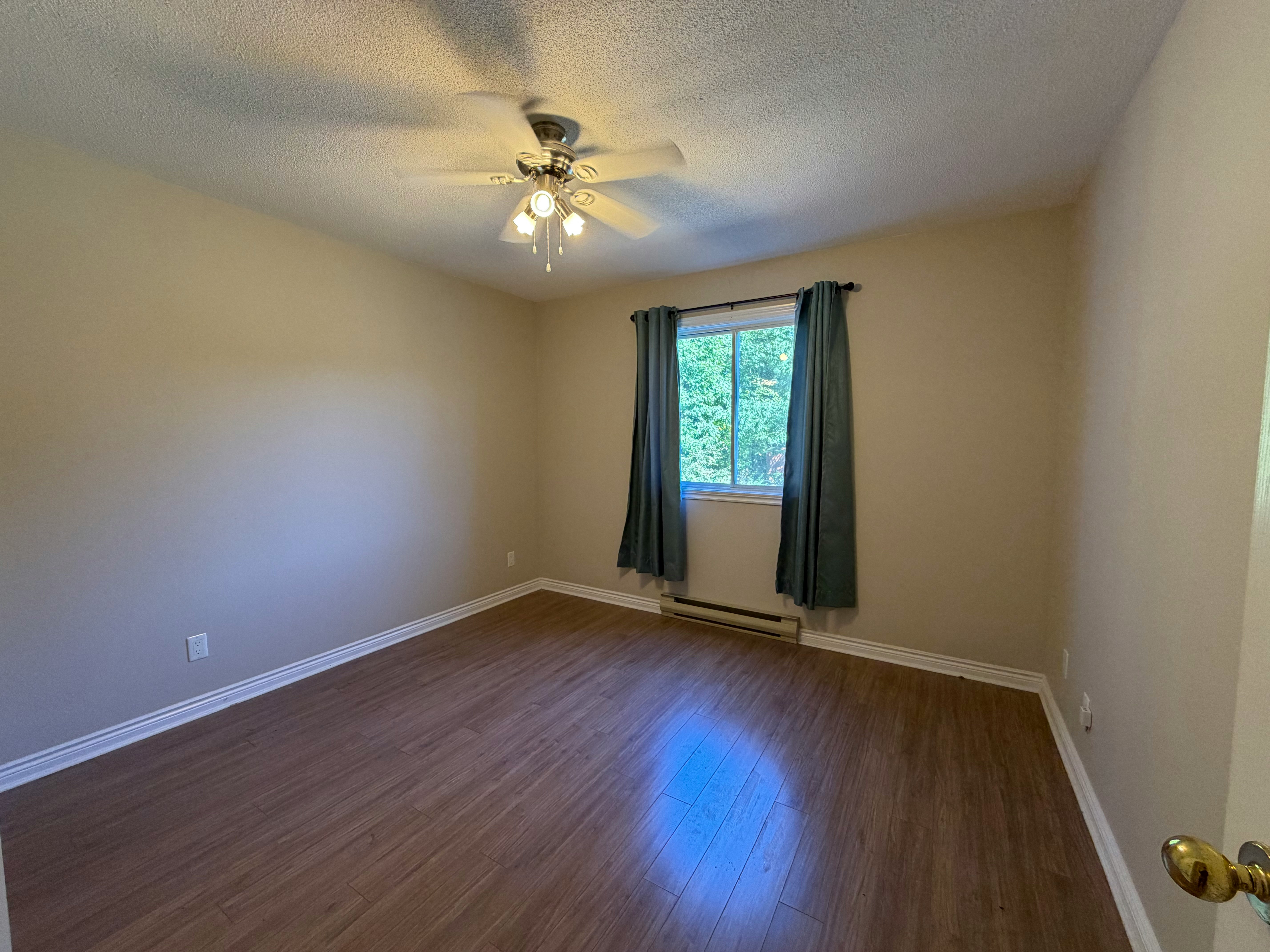7-25 Ferris Street, Fredericton, NB, E3A 5G2 - 9