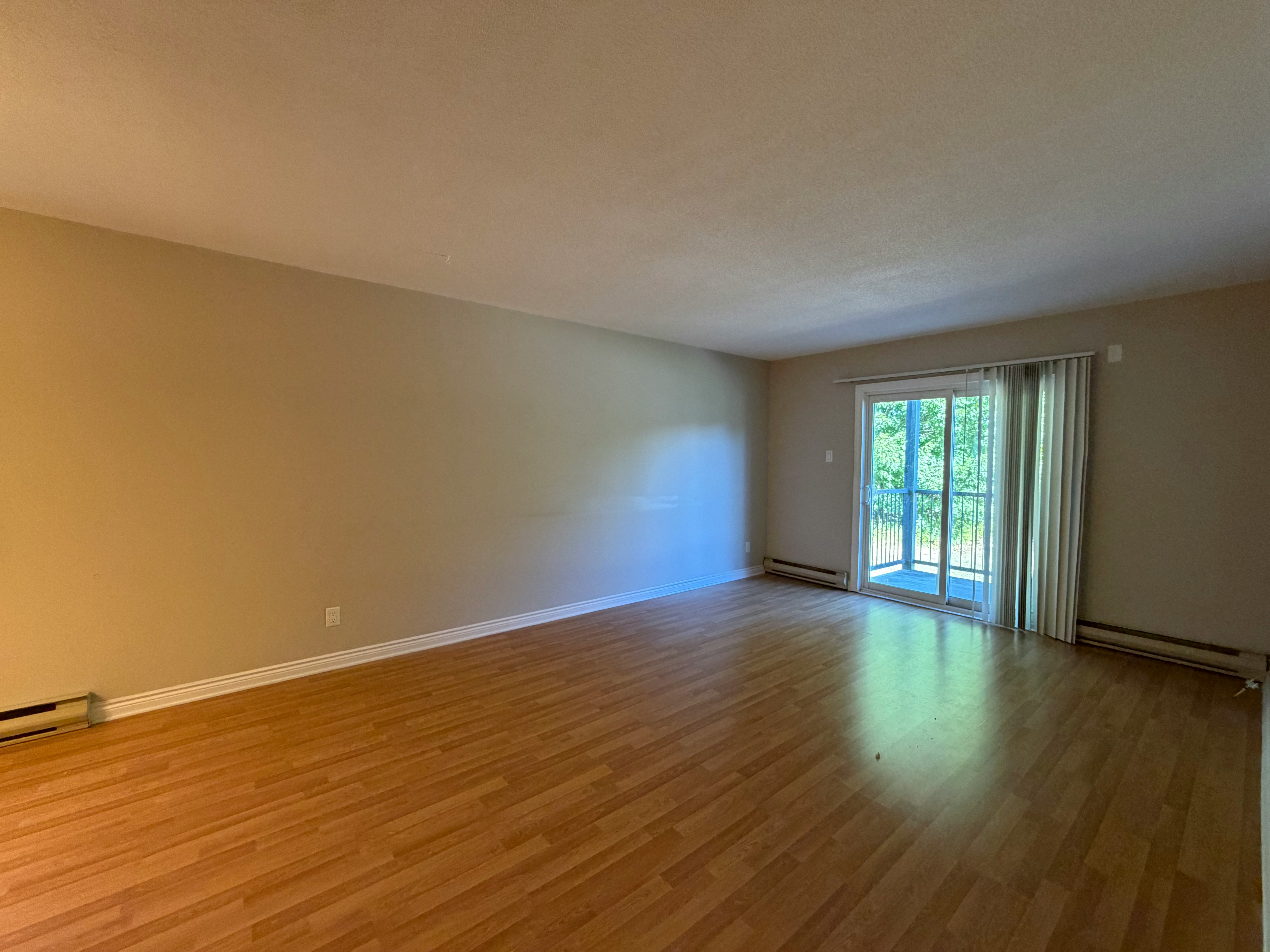7-25 Ferris Street, Fredericton, NB, E3A 5G2 - 4