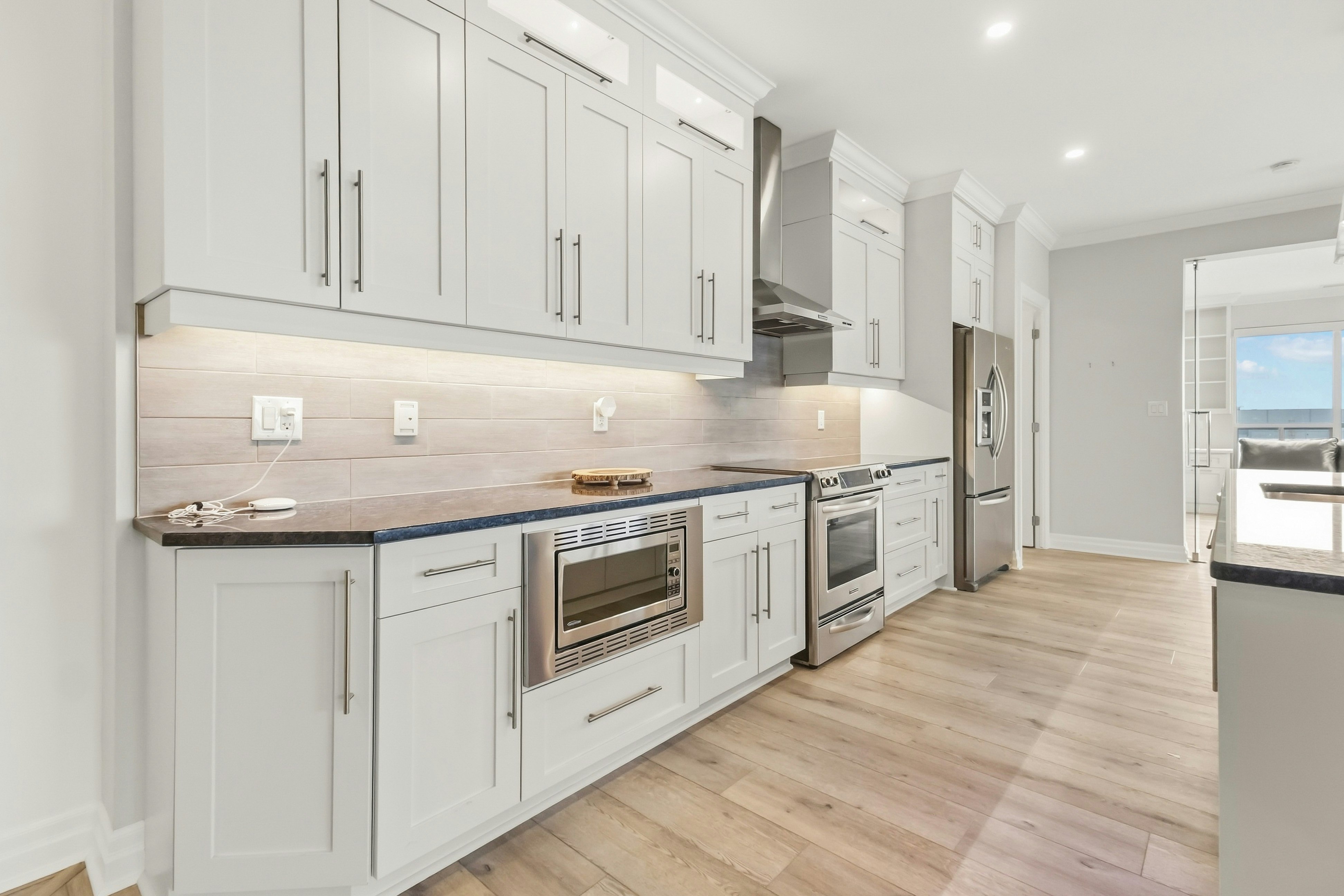 2704-330 Ridout Street North, London, ON, N6A 0A7 - 9