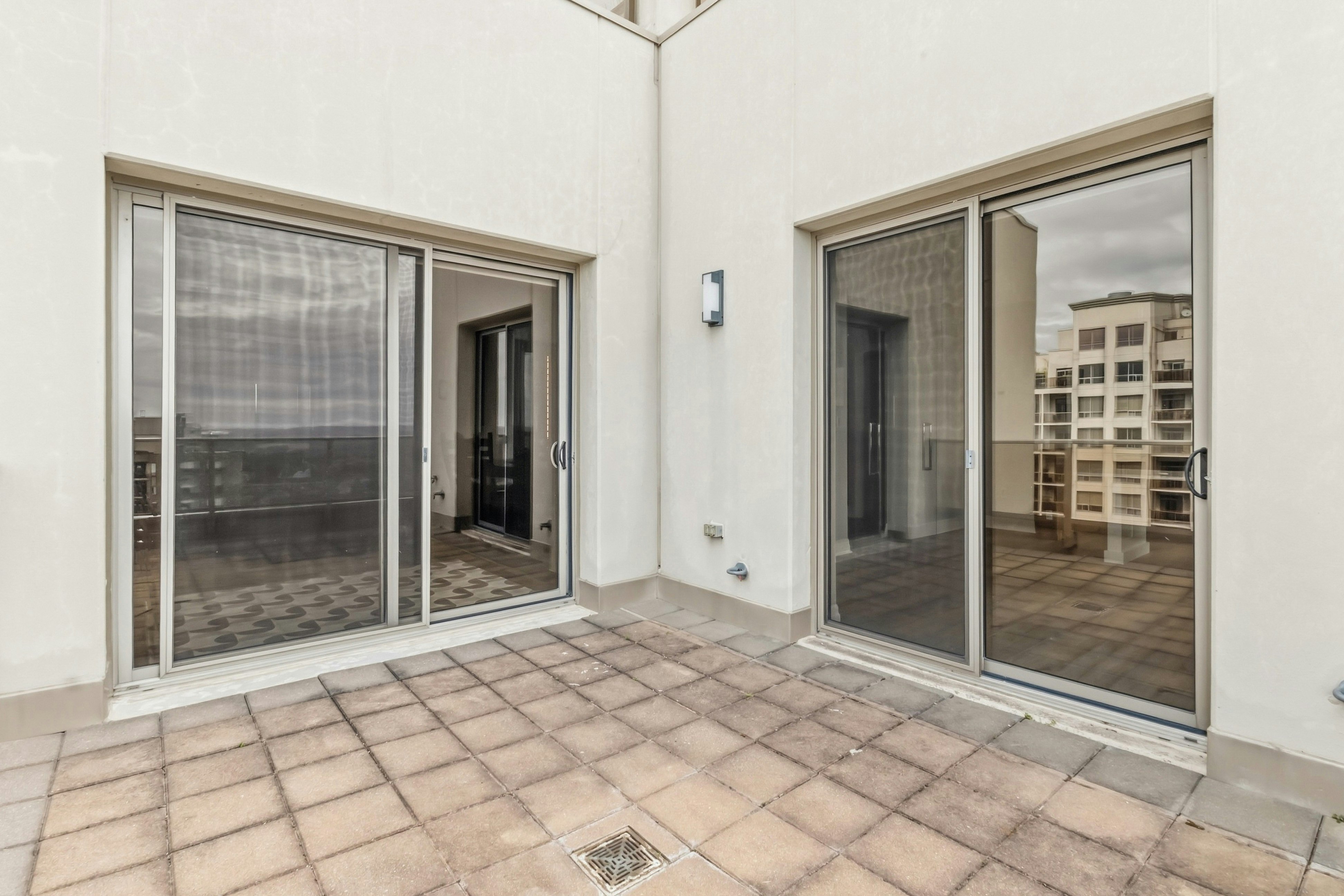 2704-330 Ridout Street North, London, ON, N6A 0A7 - 23