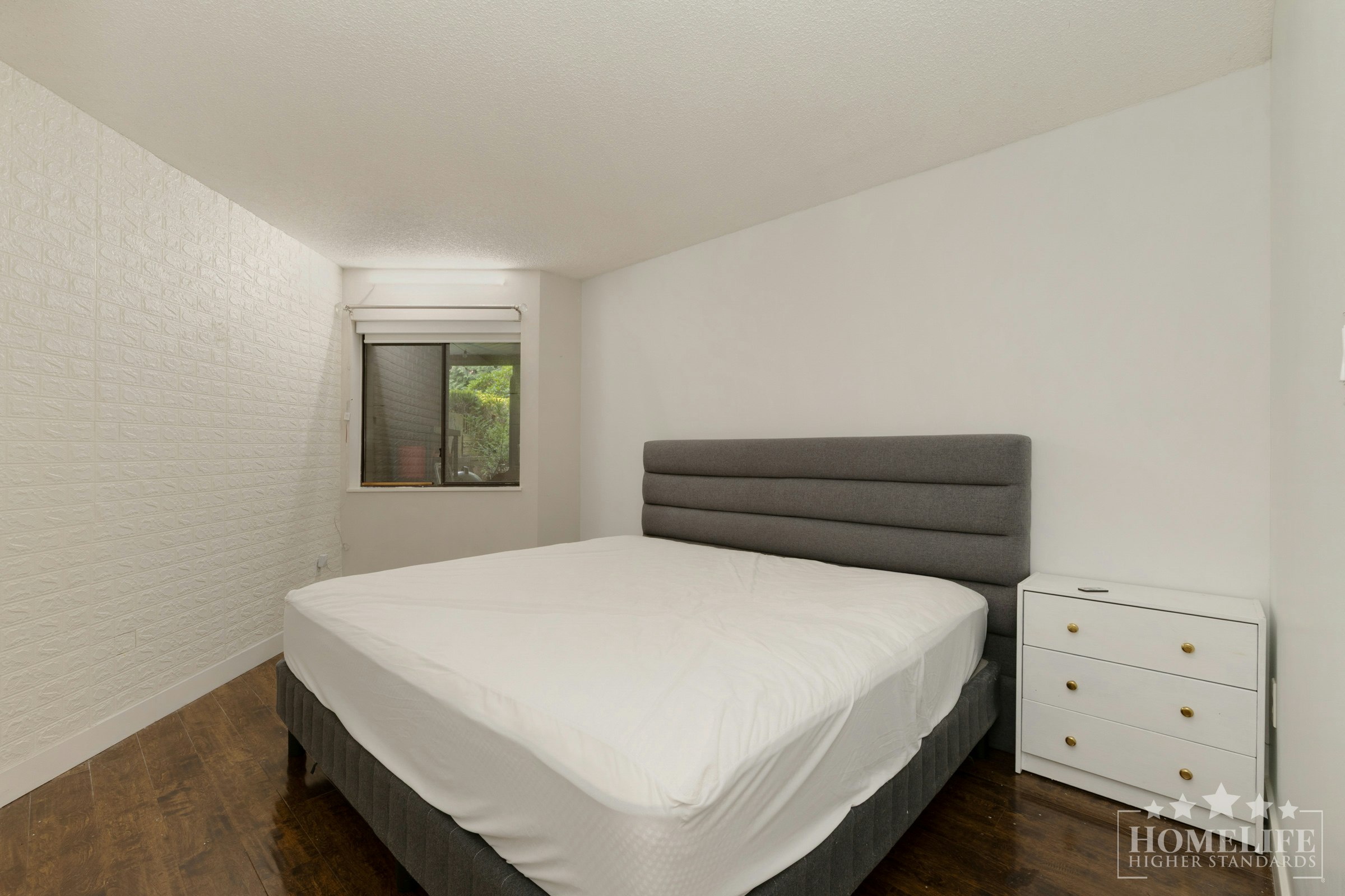 114-10644 151a Street, Surrey, BC, V3R 8R3 - 11