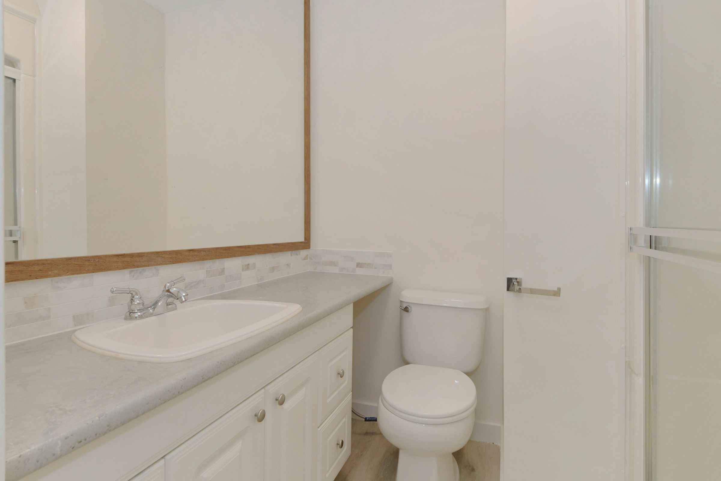 Upper House-46515 Portage Avenue, Chilliwack, BC, V2P 3G3 - 16