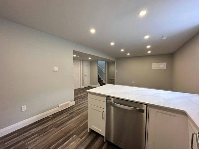 2-132 Briar Knoll Drive, Kitchener, ON, N2E 2B8 - 4