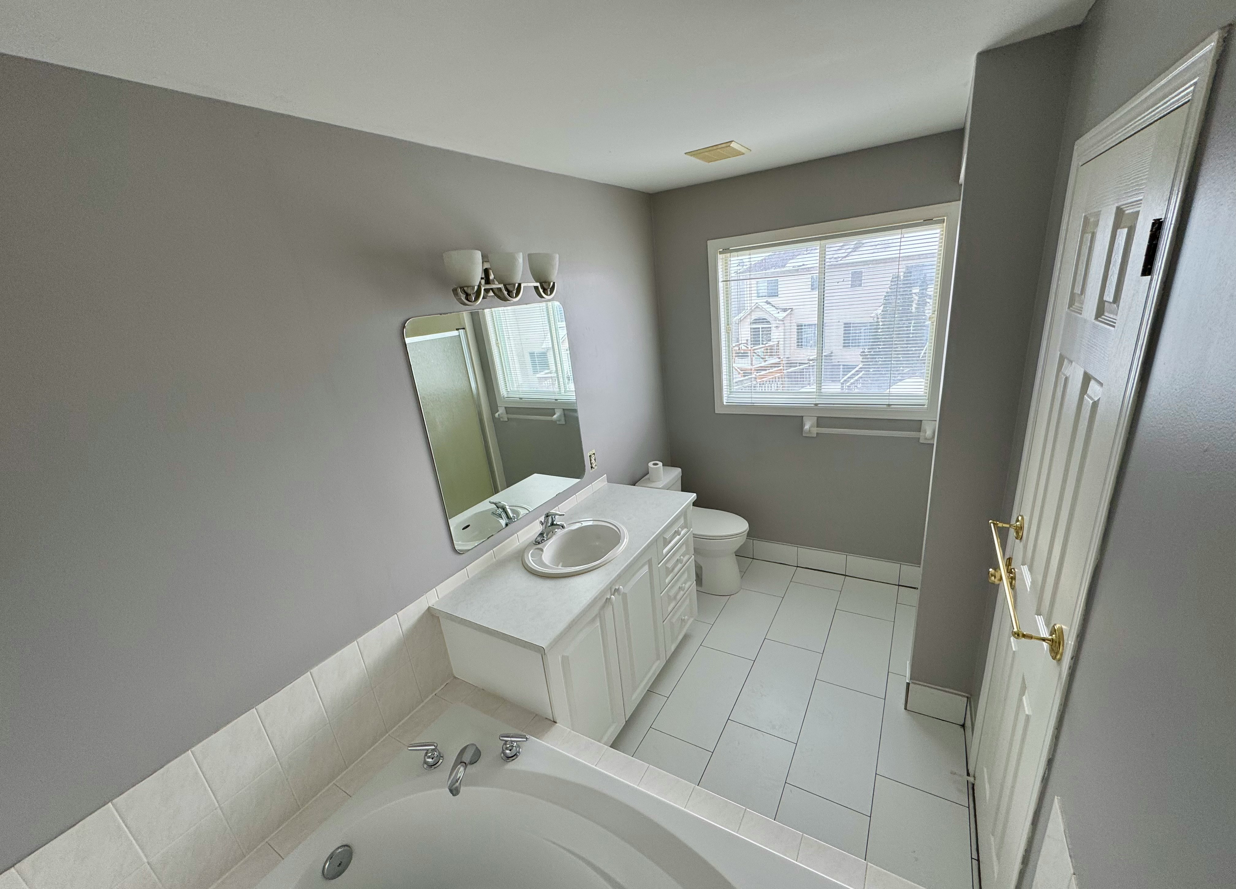 1-10 Landover Crescent, Ottawa, ON, K2M 2W2 - 15