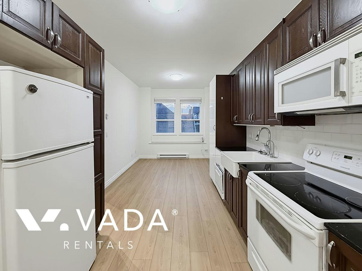 6983 192 Street, Surrey, BC, V4N 5W6 3