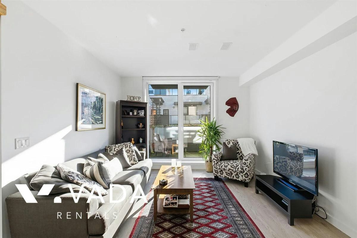 33A-720 East 3rd Street, North Vancouver, BC, V7L 0G7 - 2